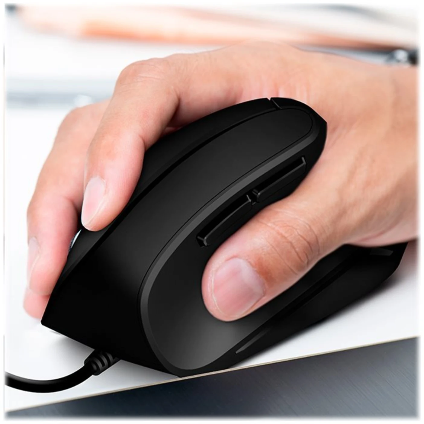 Imagen 9 de Mouse Ergonómico Alámbrico KlipX KMO-506 Óptico 1600dpi 6 Botones USB Negro