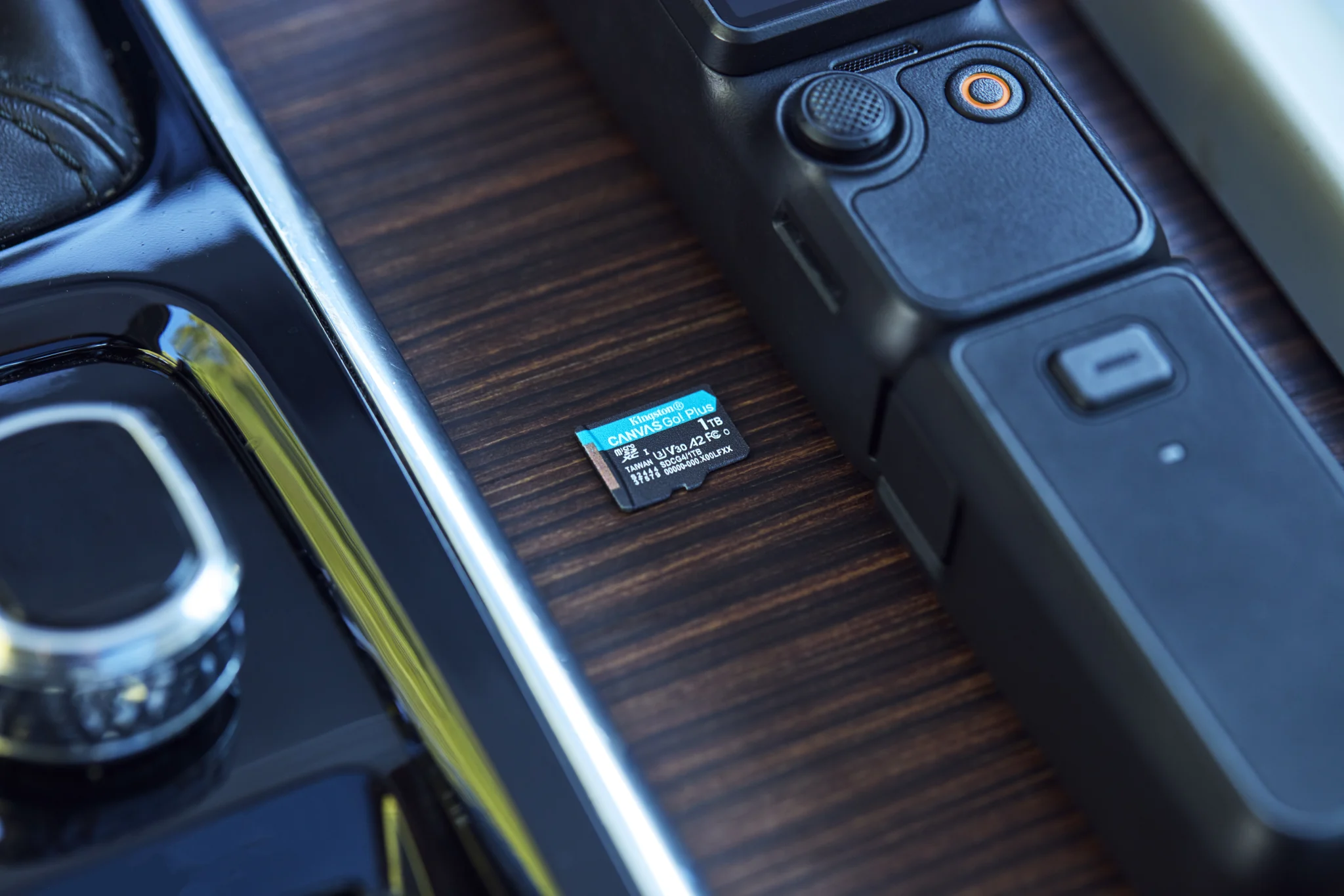 Imagen 6 de Memoria MicroSDXC 1TB Kingston Canvas Go Plus Cat10 UHS-I U3 V30 A2 Lec200MB/s