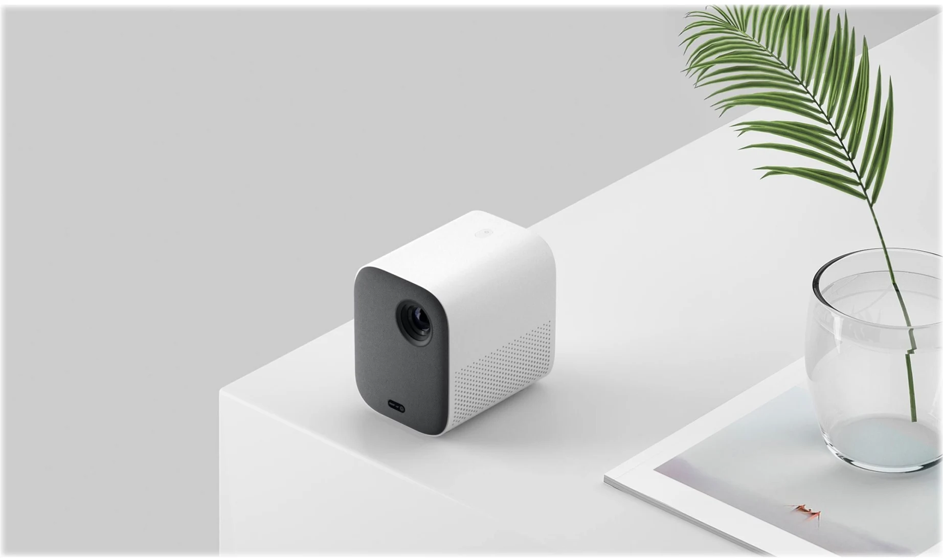 Imagen 3 de Xiaomi MI Smart Compact - Proyector DLP - portátil - 500 lúmenes - Full HD (1920 x 1080) - 16:9 - 1080p - Wi-Fi / Bluetooth - gris