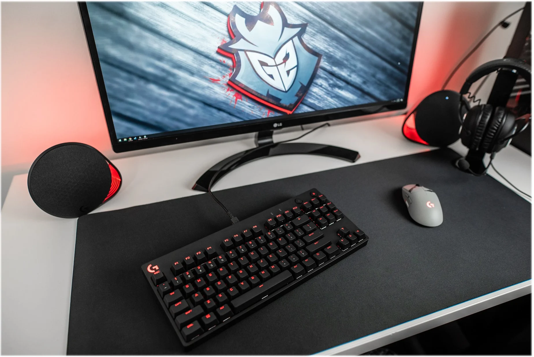 Imagen 18 de Teclado Gamer Alámbrico Logitech G Pro RGB Mecánico Switch GX Blue Color Negro