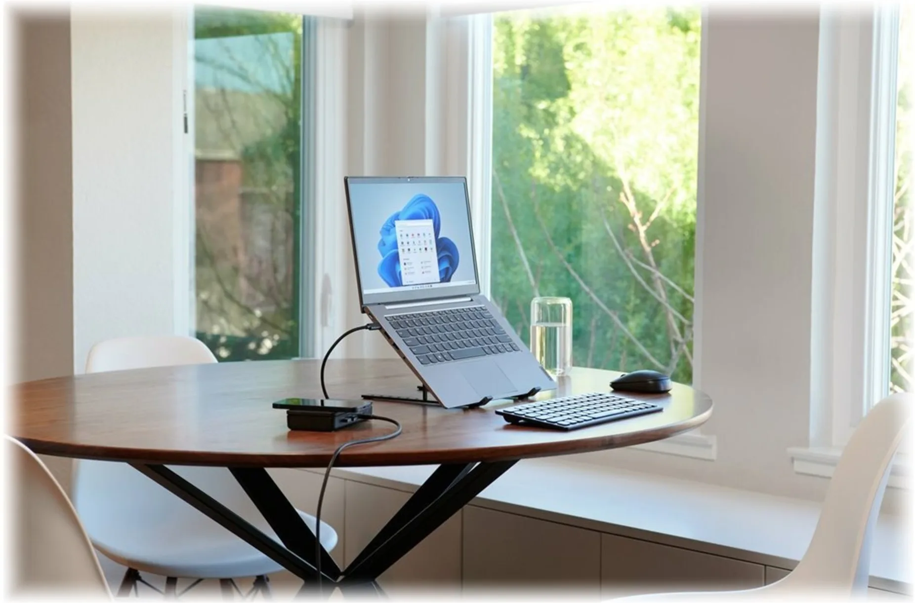 Imagen 8 de Soporte para Notebook Kensington K50406WW, Aluminio Plegable Color Negro