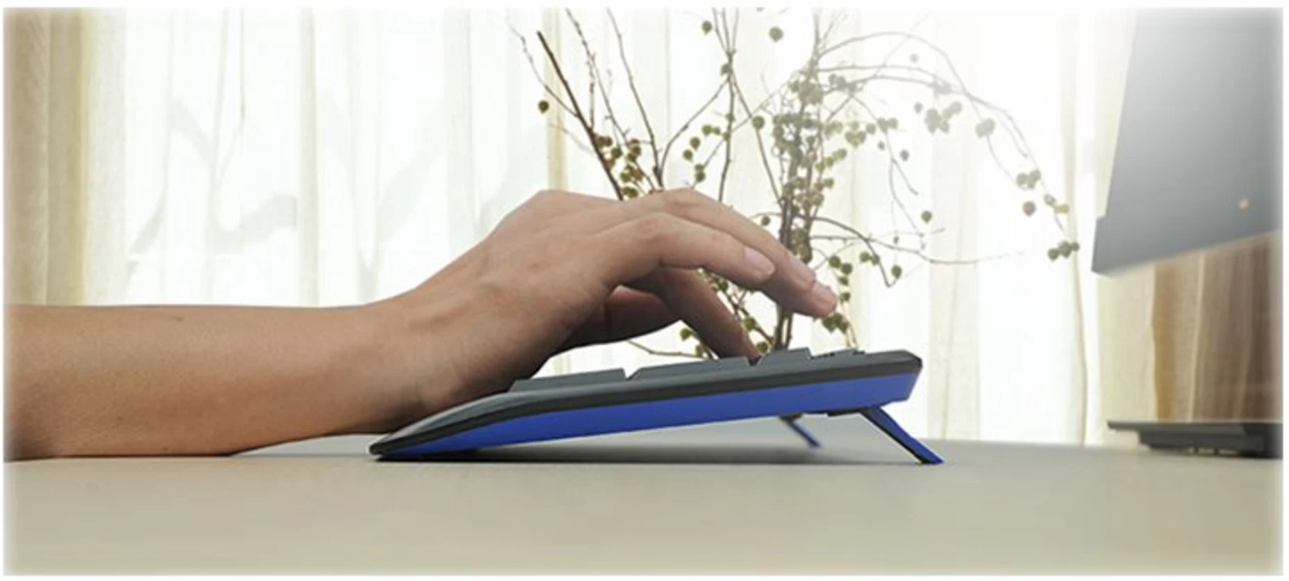 Imagen 6 de Kit Teclado Mouse Inalámbrico Logitech MK345 USB 2.0 Color Negro 