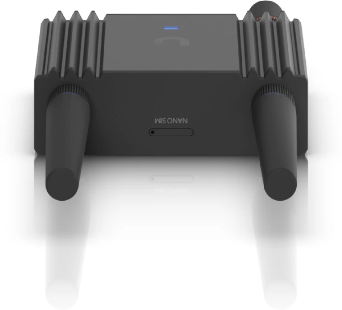Imagen 1 de Ubiquiti - Router - UMR Ultra-compact managed LTE