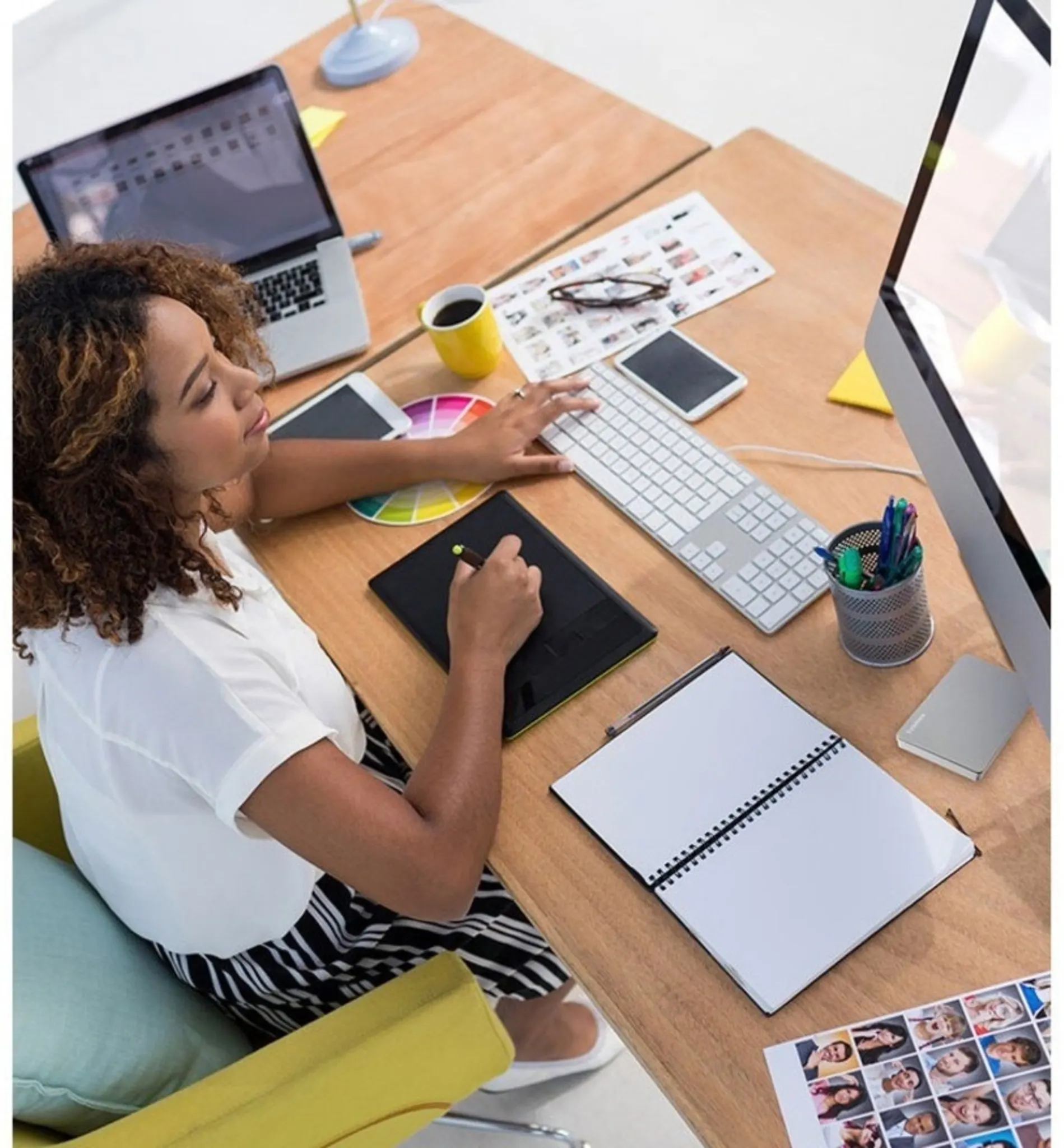 Imagen 1 de Disco Duro Externo Toshiba Canvio Flex 2TB 2.5" 5000rpm USB-C Lect 5000MBs Plata