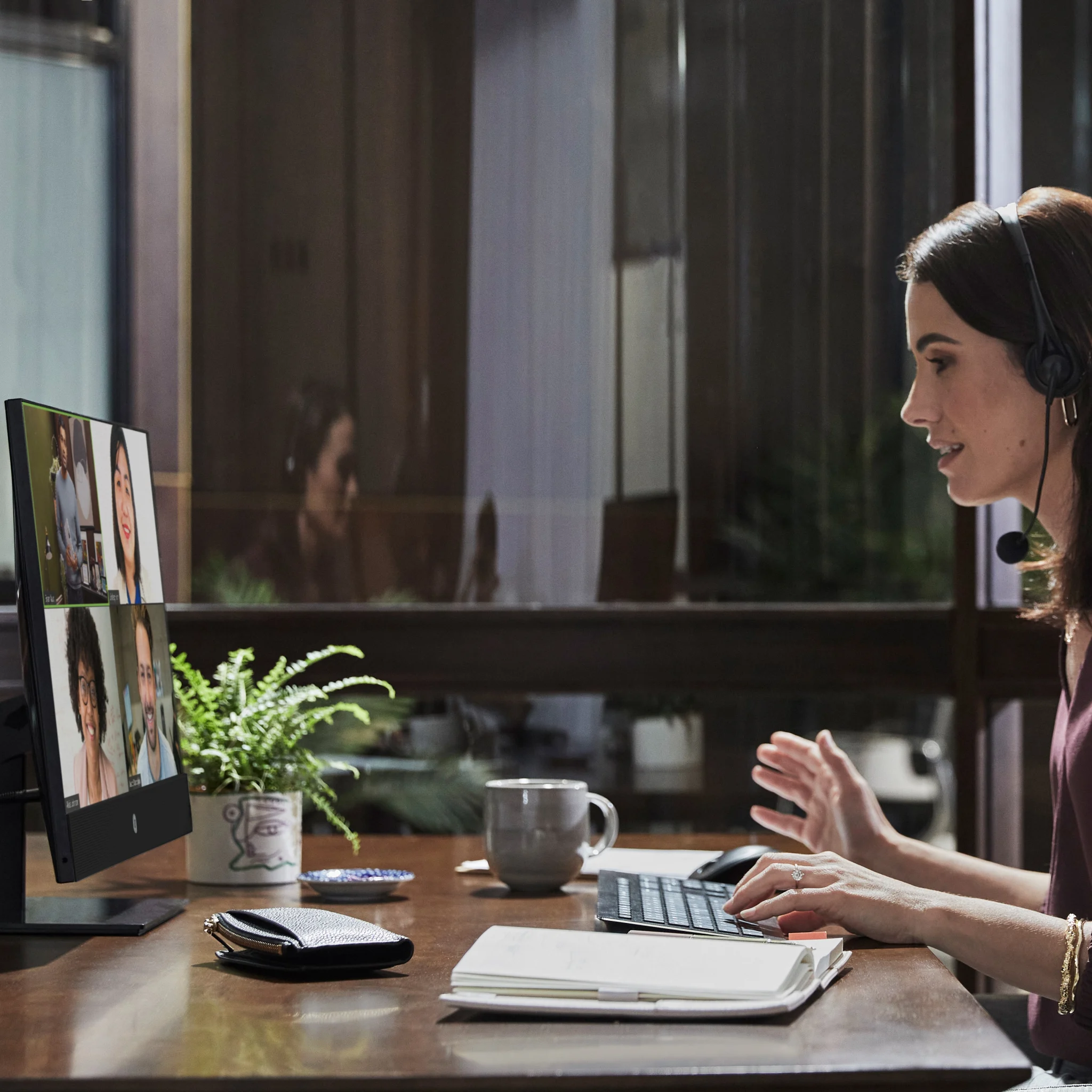 Imagen 3 de Computador HP AIO Pro One 440 G9 I7-14700 RAM 16GB SSD 512GB 23.8" W11P