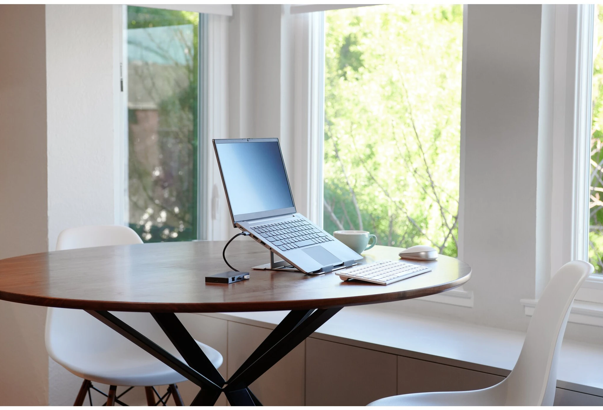 Imagen 7 de Teclado Inalámbrico Kesington 2.4 GHz + Bluetooth Compact Silver