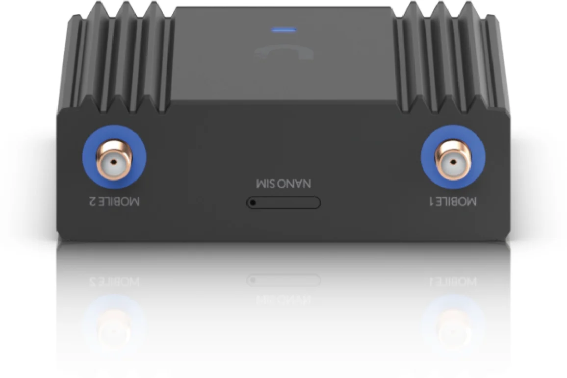 Imagen 8 de Ubiquiti - Router - UMR Ultra-compact managed LTE