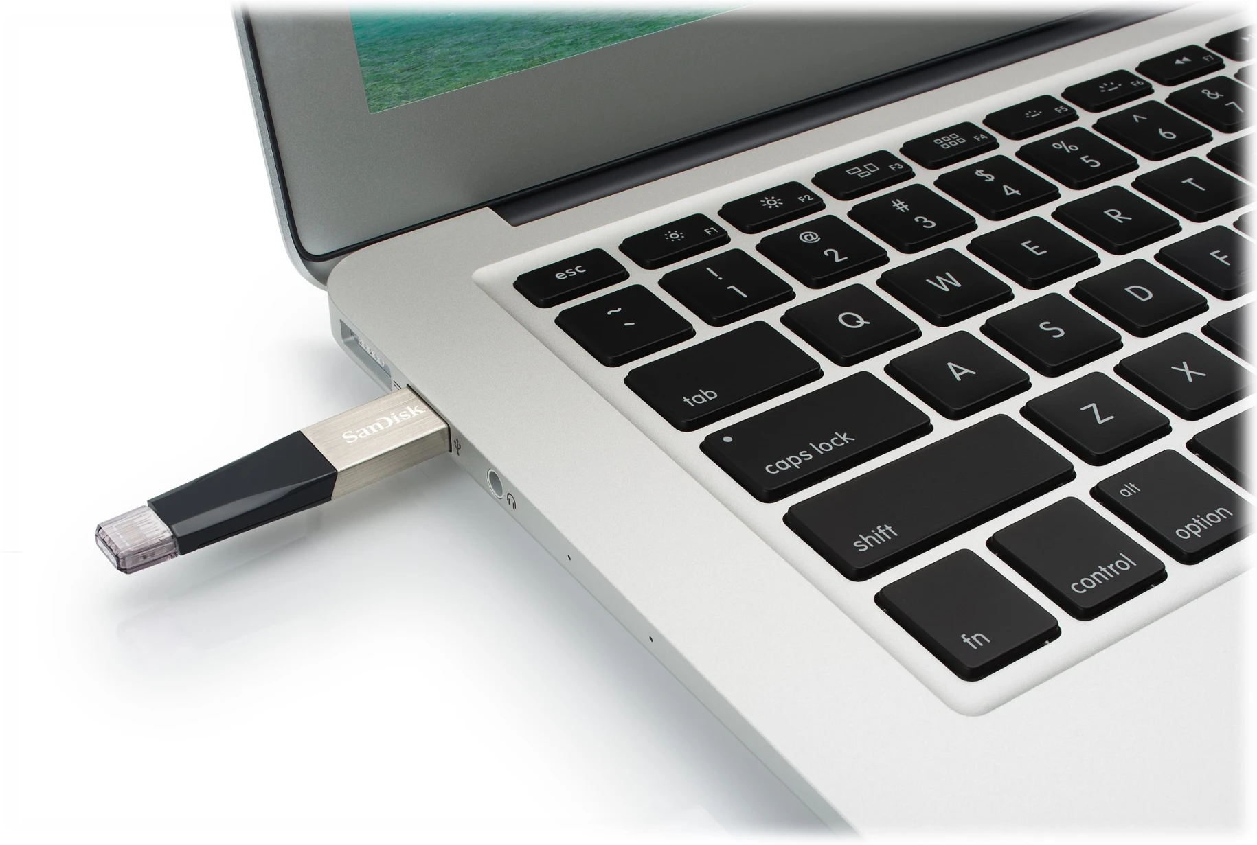 Imagen 2 de IXPAND MINI 64GB USB 3.0 Y LIGHTNING