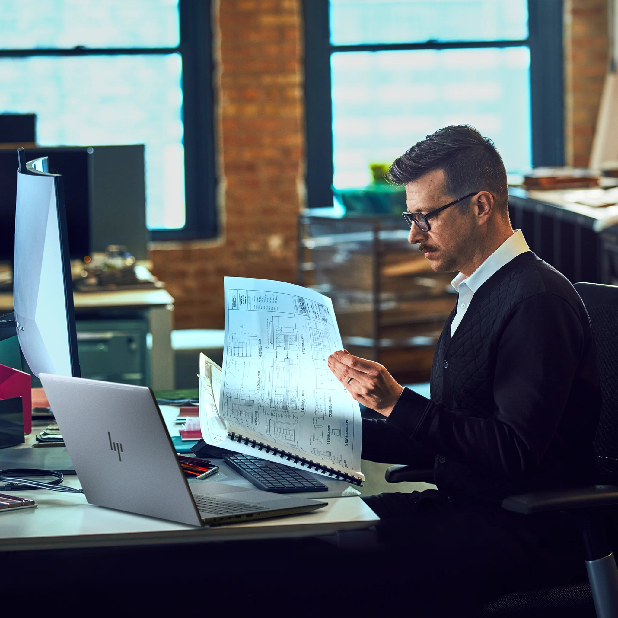 Imagen 7 de Notebook HP Zbook Power G11 AMD Ryzen 7 8845HS 32GB 1TB 16"  RTX A1000 6GB W11P