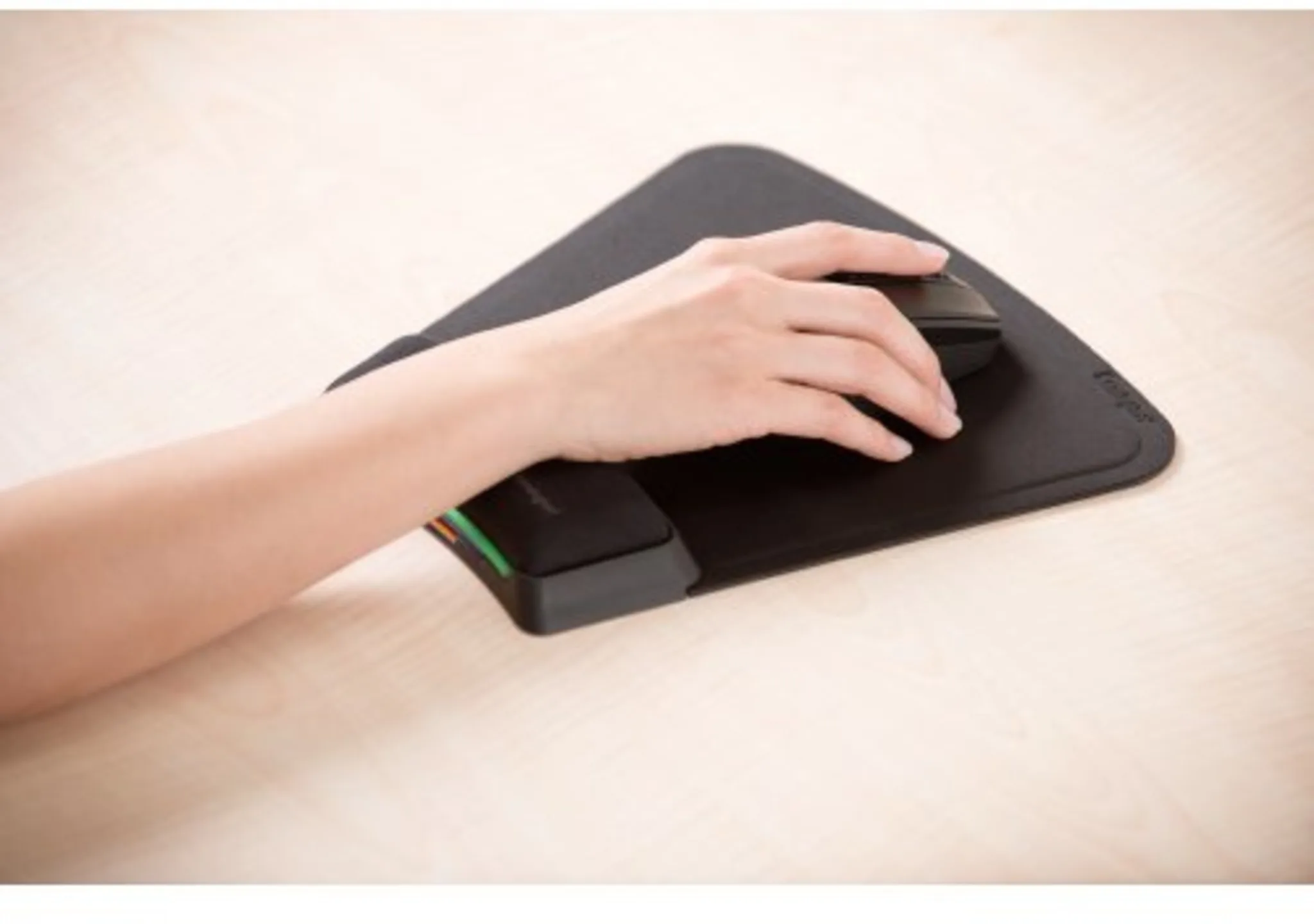Imagen 13 de Mouse Pad Kensington K55793AM SmartFit Antibacteriano Materías Gel Color Negro