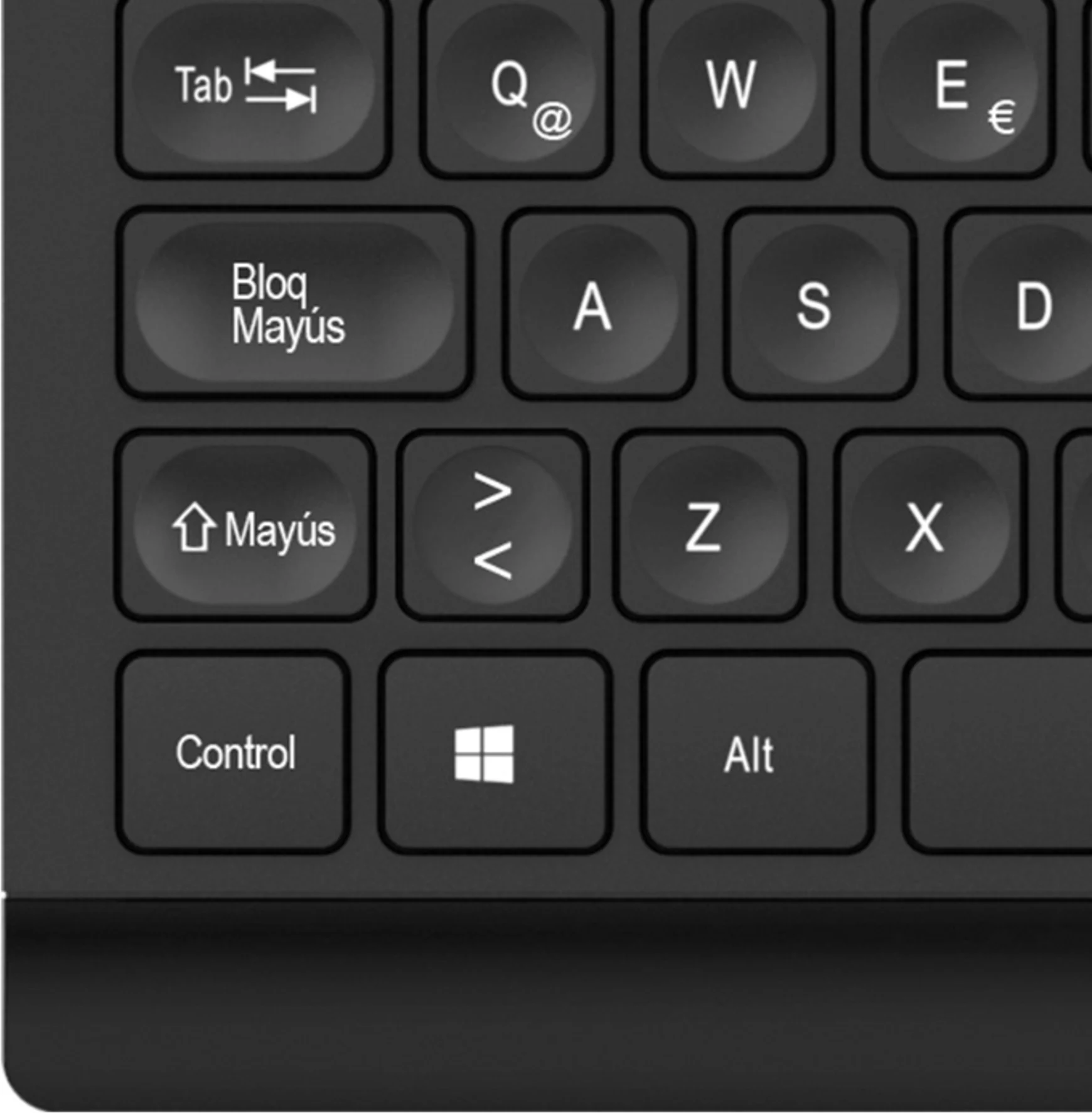 Imagen 1 de Teclado Alámbrico KlipX KKM-252S, Español USB 2.0 Teclas Multimedia Color negro