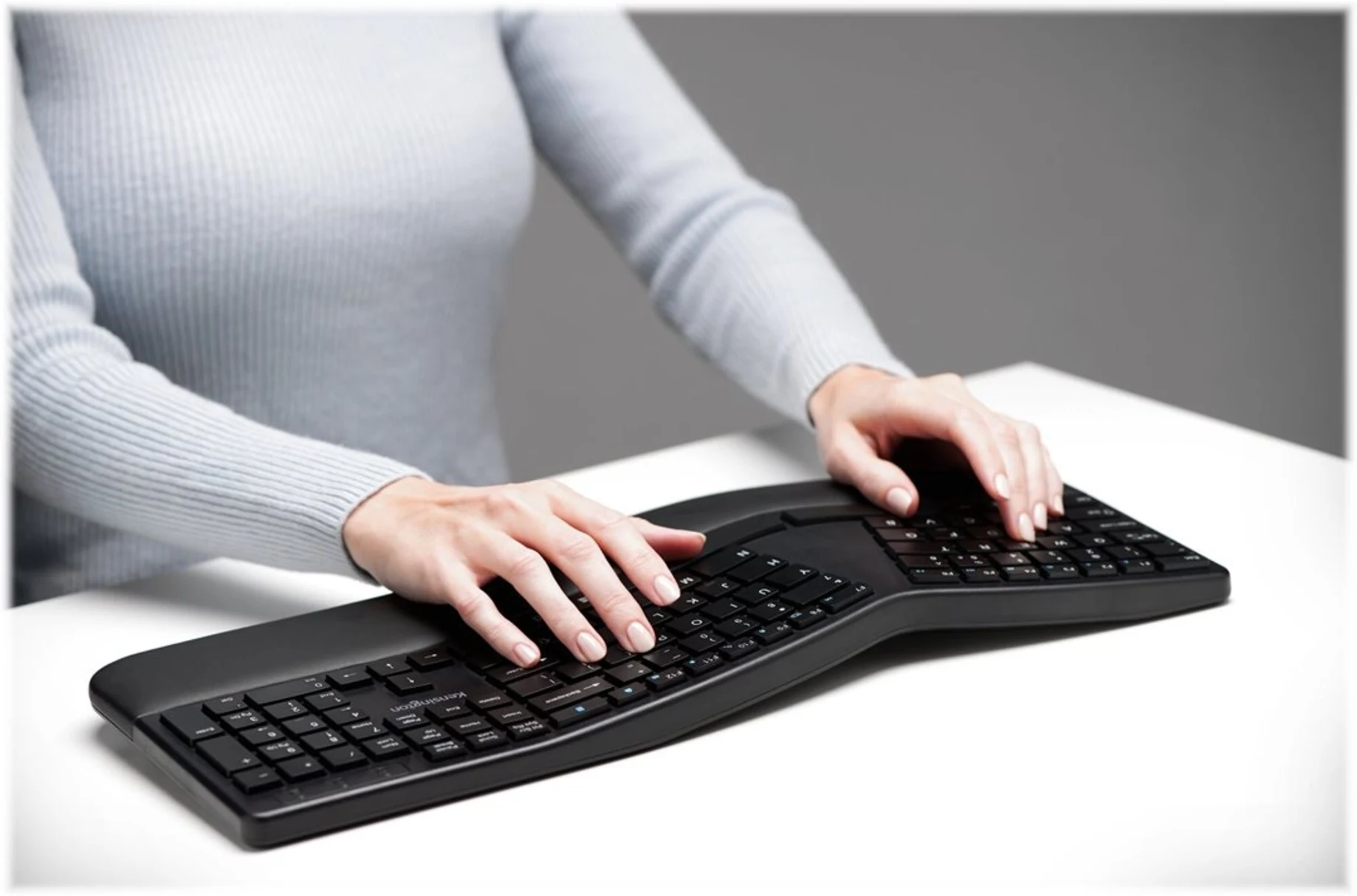Imagen 21 de Teclado Inalámbrico Ergonómico Kensington K75401ES Pro Fit® BT USB color Negro