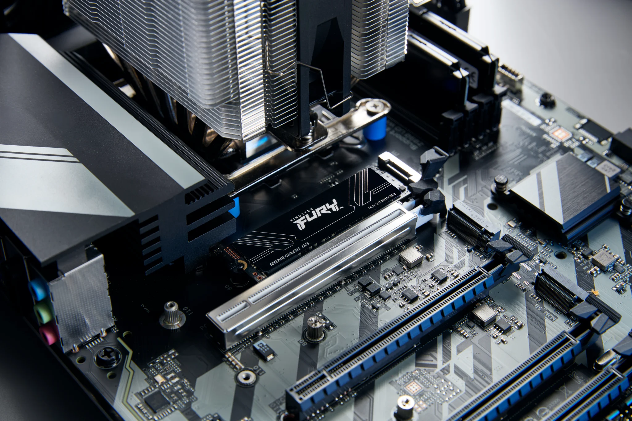 Imagen 6 de Unidad SSD Kingston FURY 2TB M.2 22*80 PCIe 5.0 Lec14700MB/s Esc14000 MB/s