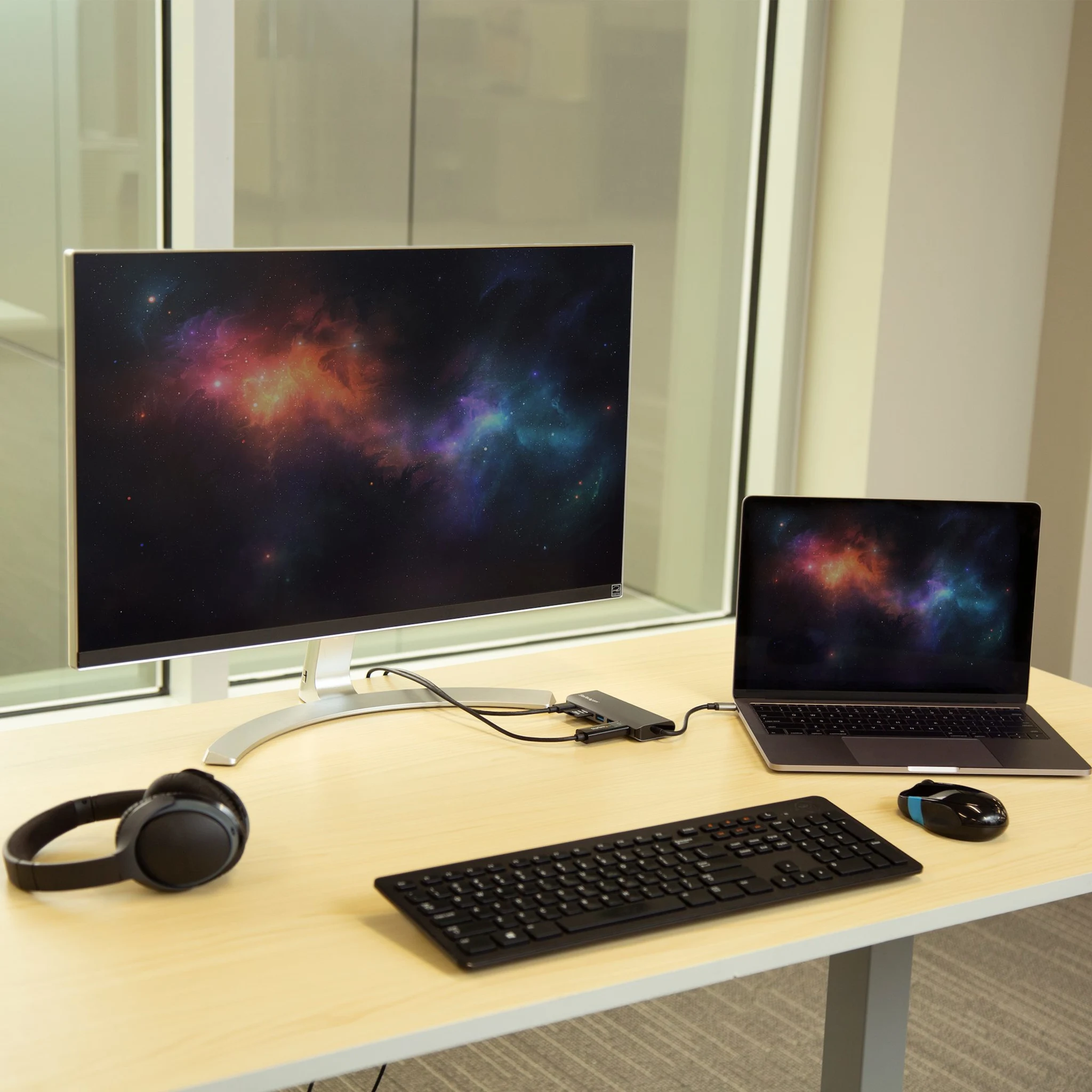 Imagen 5 de Docking Station StarTech Host USB-C, HDMI 4K LAN 2*USB 3.0 Thunderbolt Lector SD