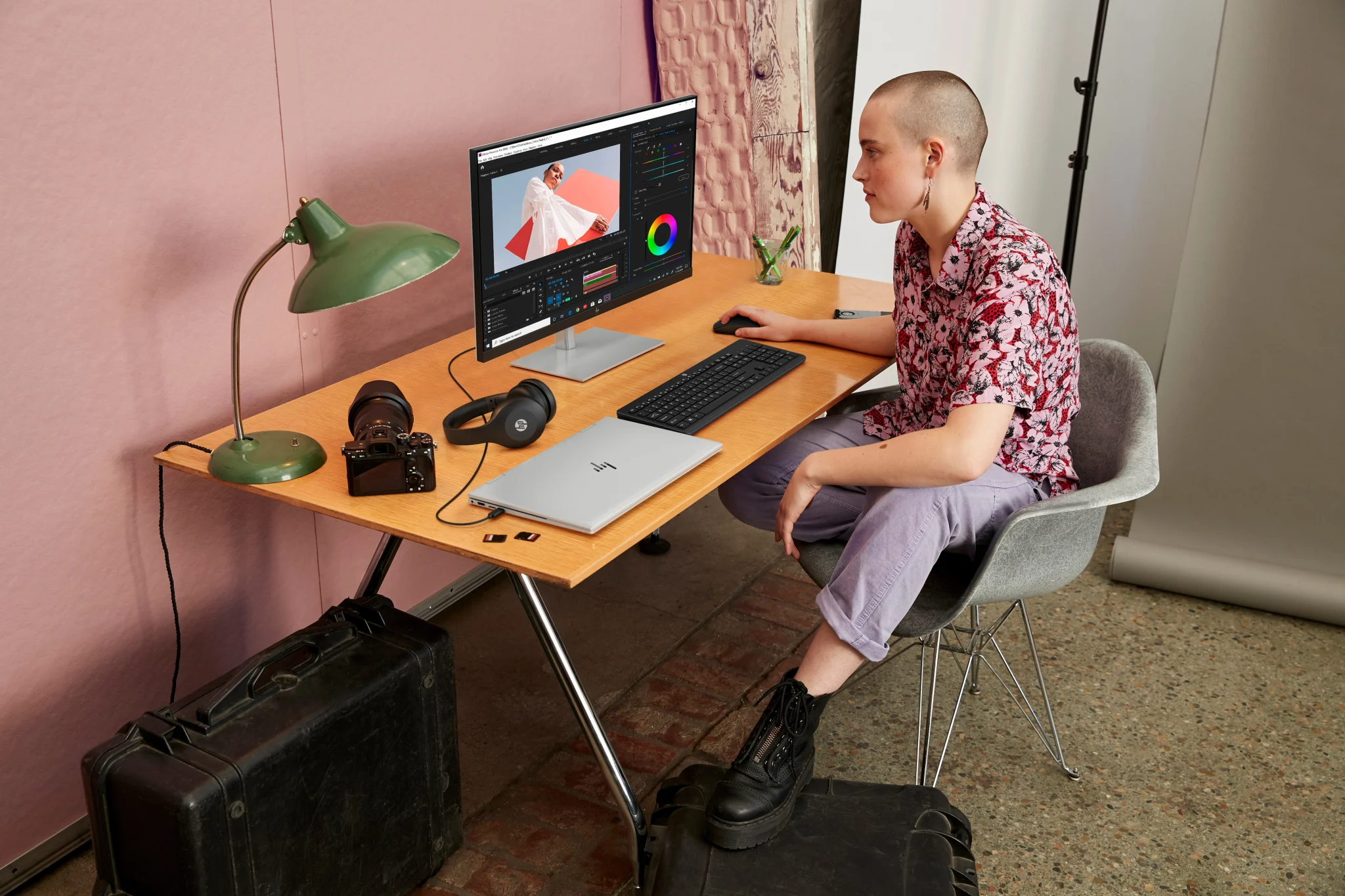 Imagen 4 de Kit Teclado Mouse Inalámbrico HP 230 Teclado en Español USB-A Color Negro