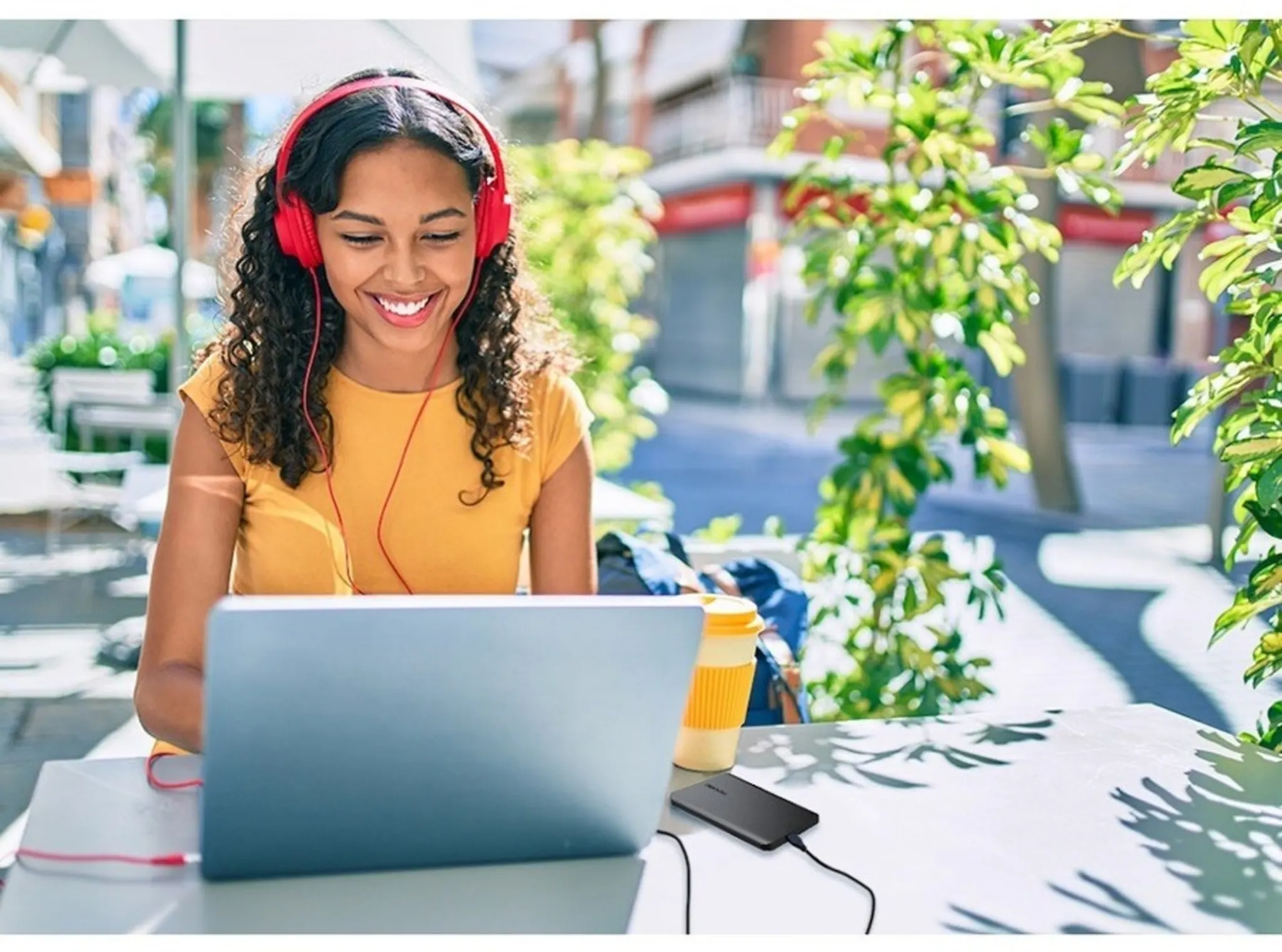 Imagen 2 de Disco Duro Externo Toshiba Canvio Basics 4TB 2.5" 5400RPM USB3.0 Color Negro