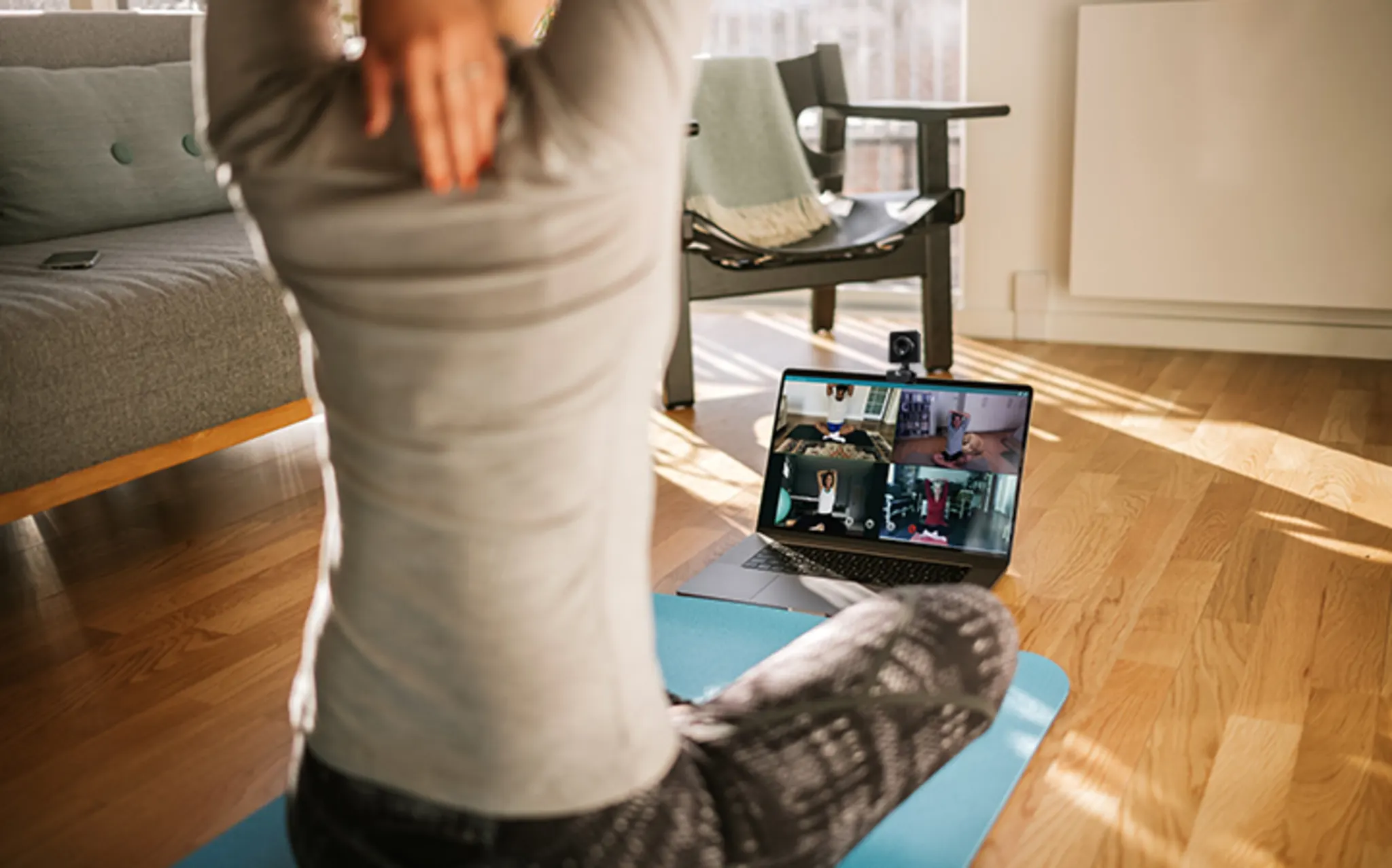 Imagen 4 de Cámara Web Xtech XTW-480 Gaze HD con Micrófono 640x480P Wired USB Negro