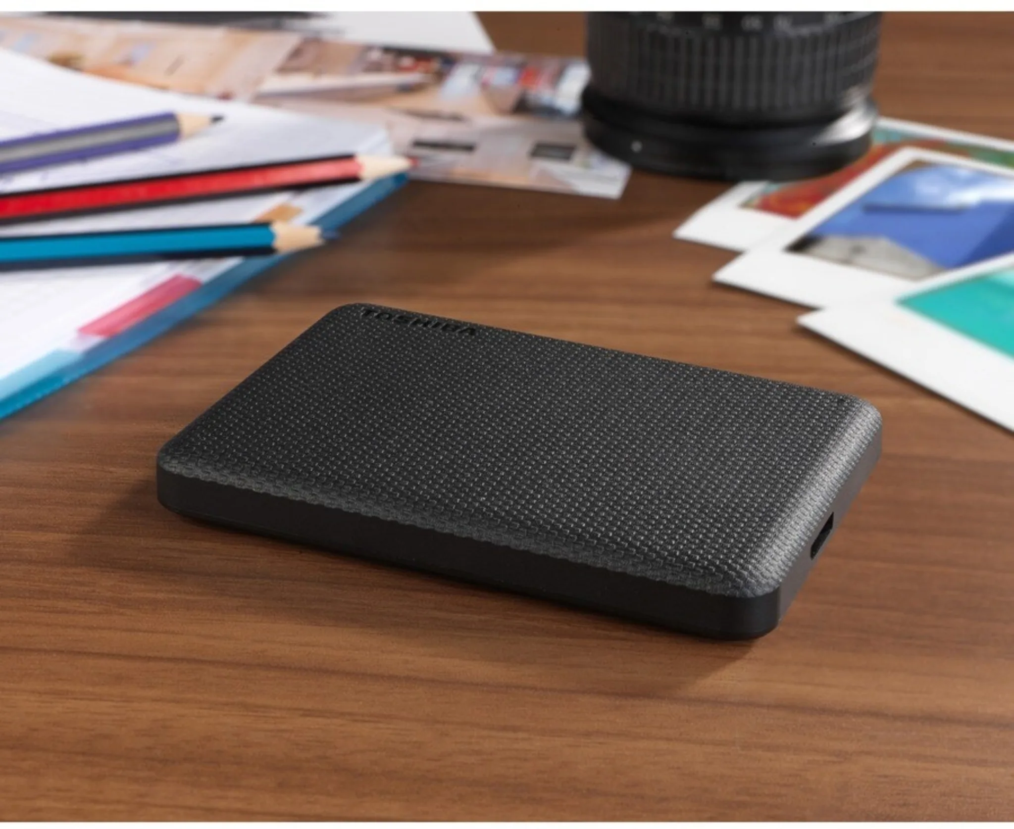 Imagen 1 de Disco Duro Externo Toshiba Canvio Advance 1TB USB 3.0 Color Negro MAC y PC