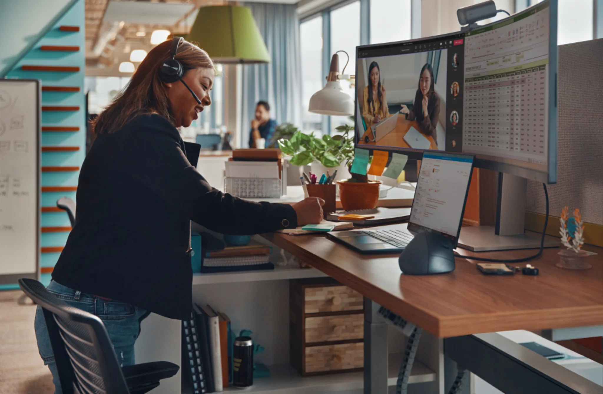 Imagen 16 de Monitor Curvo HP E45C G5 45" VA DQHD 5120*1440 DP HDMI USB-C LAN 3 ms GtG