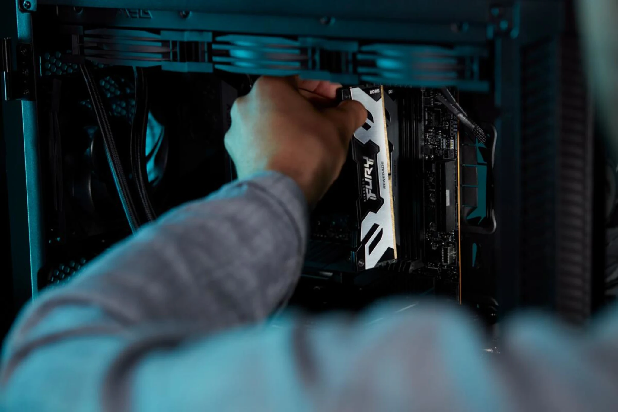 Imagen 15 de Memoria RAM 48GB DDR5 6000MHz DIMM CL32 Non-ECC 1.35v 288p - KingstonFuryRenegad