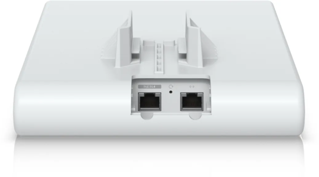 Imagen 6 de Access Point Ubiquiti U6-MESH Pro, 1x inc-PoE48 2-1000 WiFi6 2400/573mbps 5/2,4G