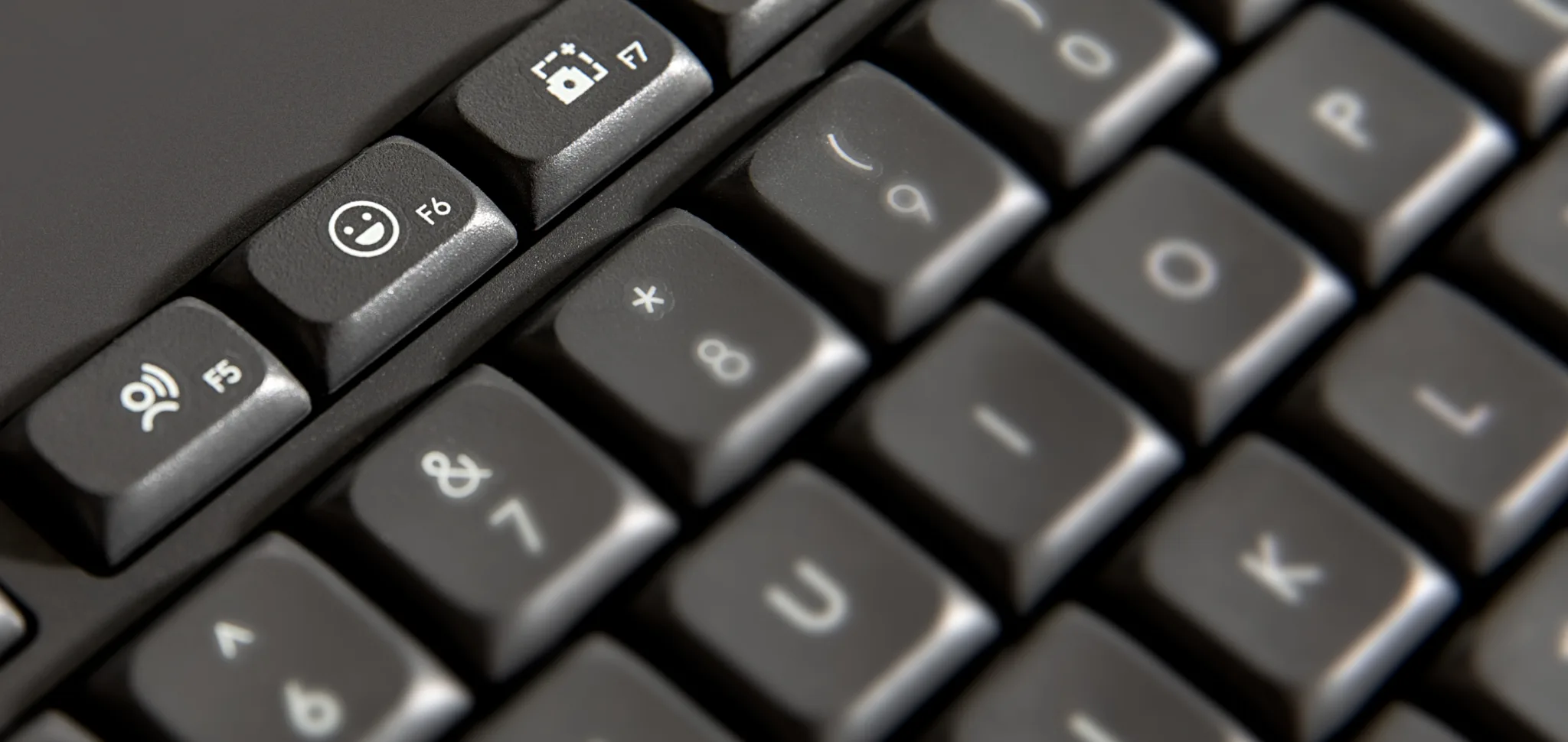 Imagen 10 de Teclado Inalámbrico Logitech K650, QWERTY Español BT5.1 Recp USB Color Grafito