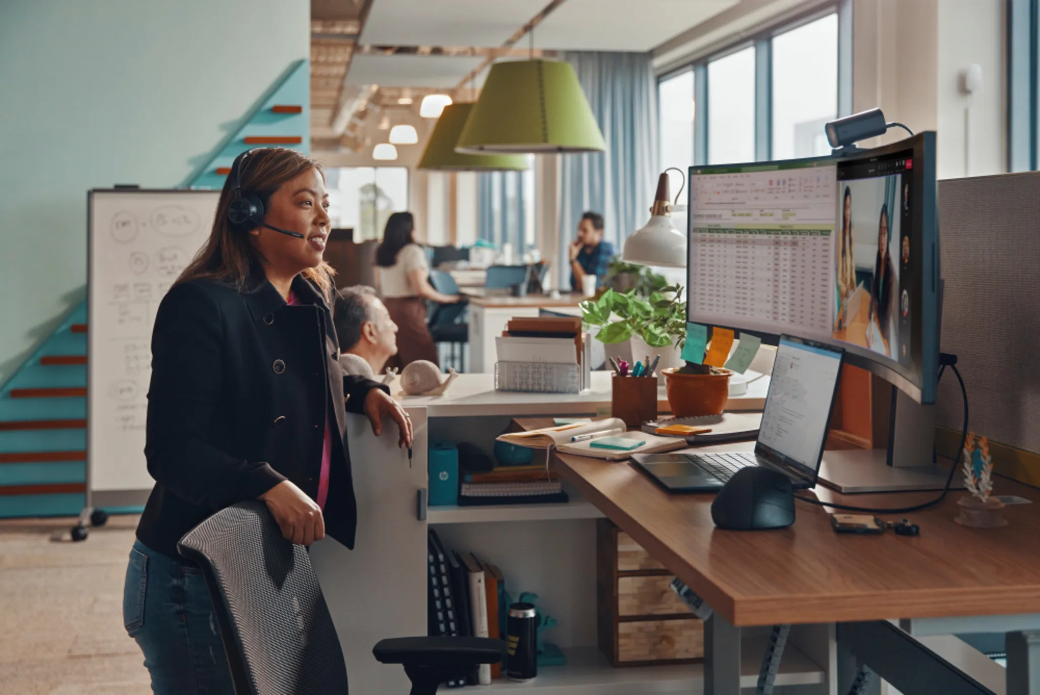 Imagen 15 de Monitor Curvo HP E45C G5 45" VA DQHD 5120*1440 DP HDMI USB-C LAN 3 ms GtG