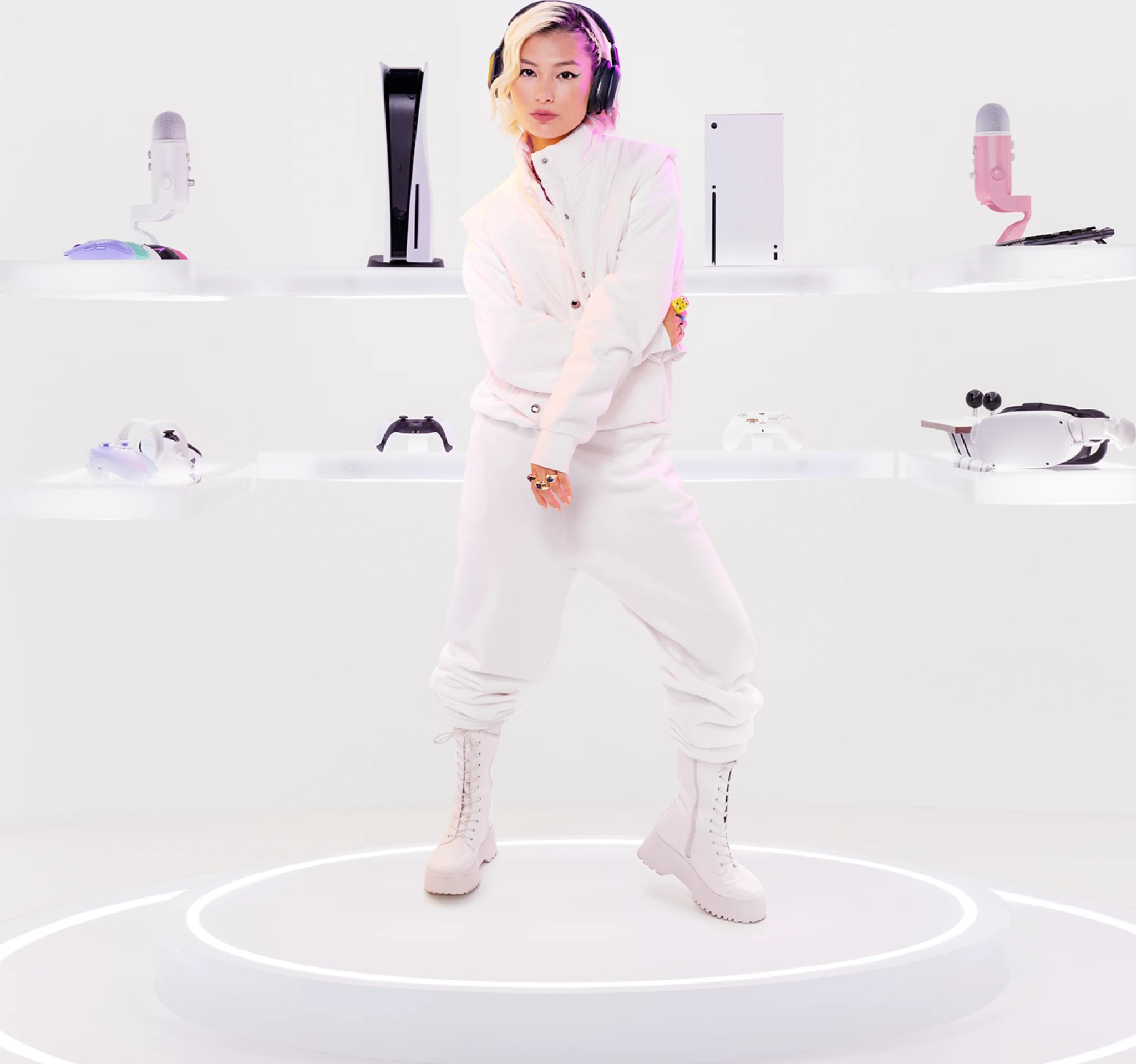 Imagen 18 de Logitech A30 Headset-Navy/ Red X-Box LAT