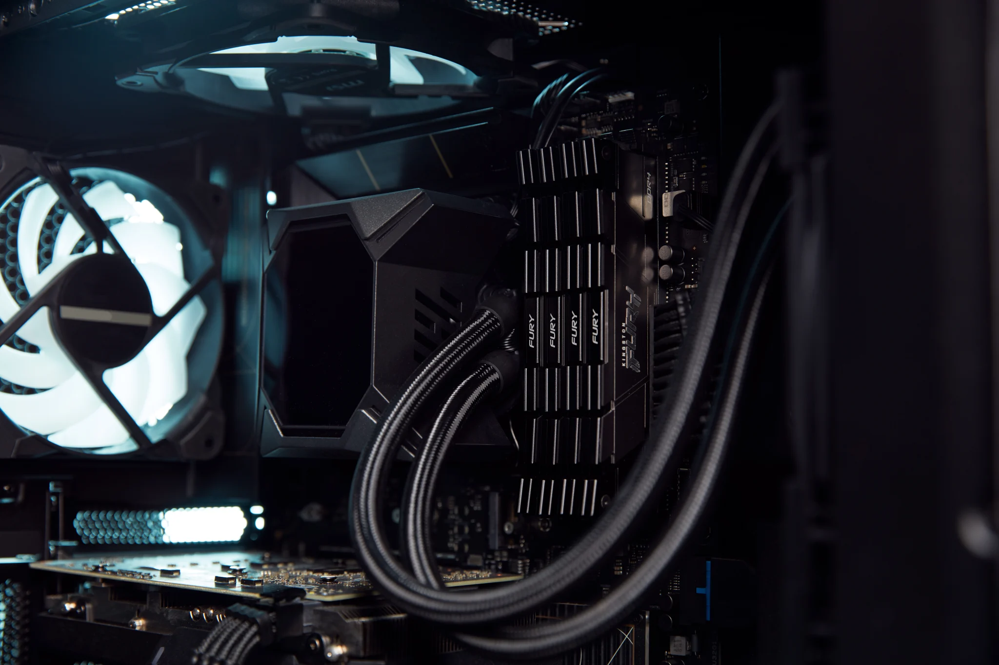 Imagen 8 de Memoria RAM 32GB DDR4 3600MHz DIMM CL 18 NonECC 1.35V 288p FURY Ren. Black