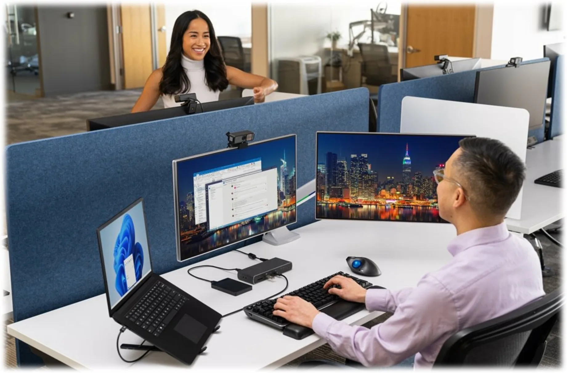 Imagen 2 de Soporte para Notebook Kensington K50406WW, Aluminio Plegable Color Negro