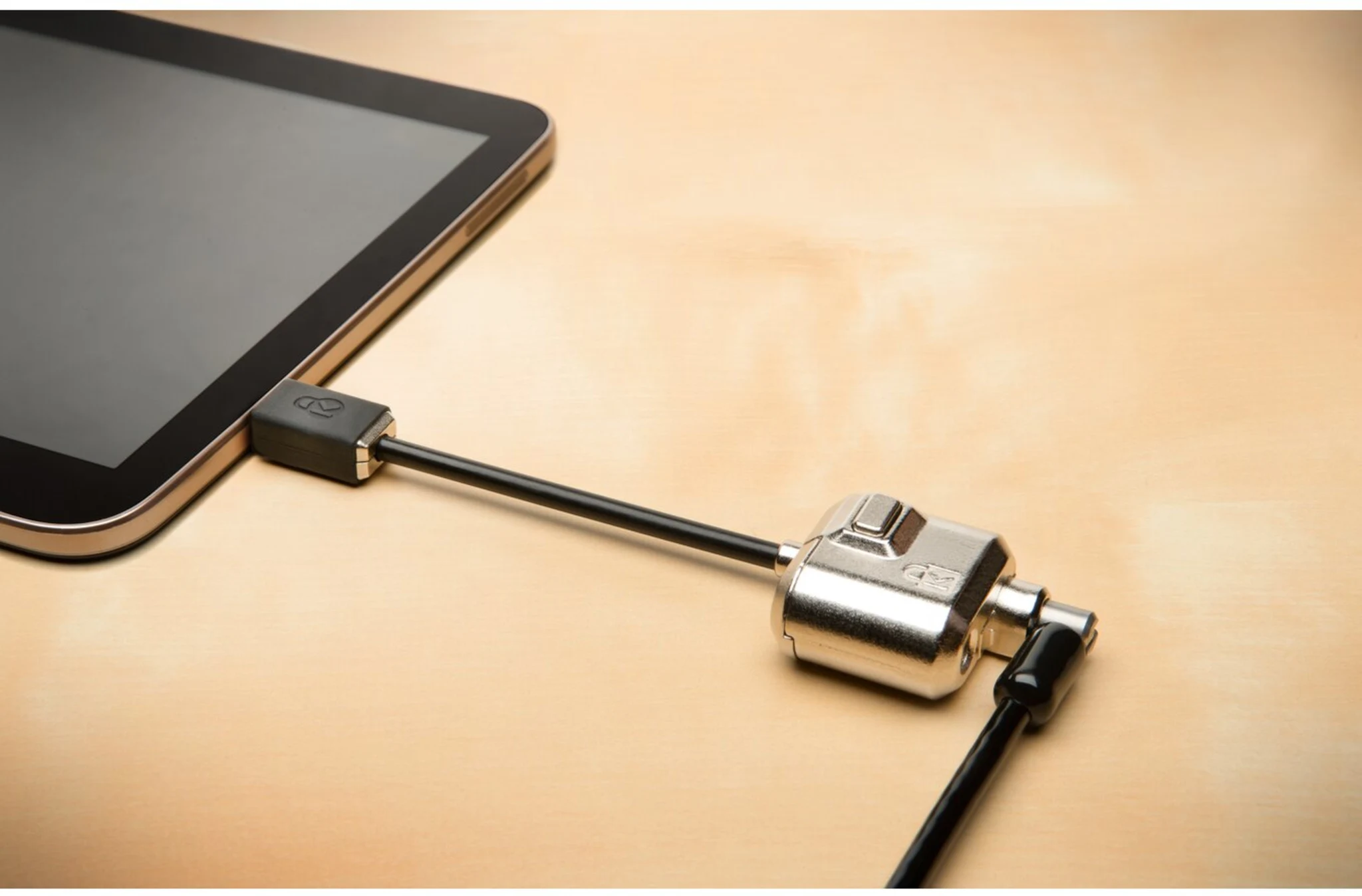 Imagen 7 de Candado MiniSaver Kesington Mobile Lock para Notebook Long 1.8mts con LLave