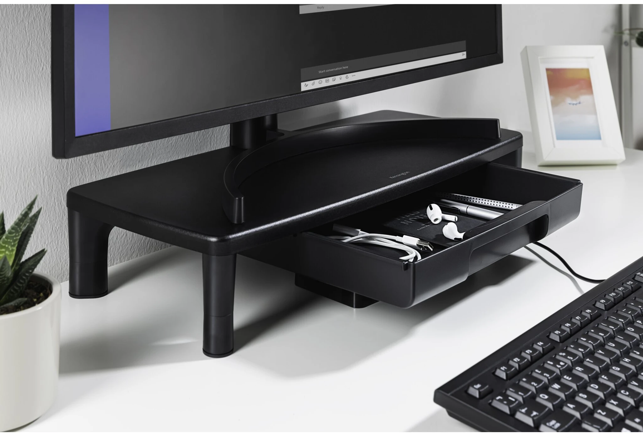 Imagen 3 de Teclado Alámbrico Kensington KB100 EQ, Español Tamaño completo Res.Derrame Negro