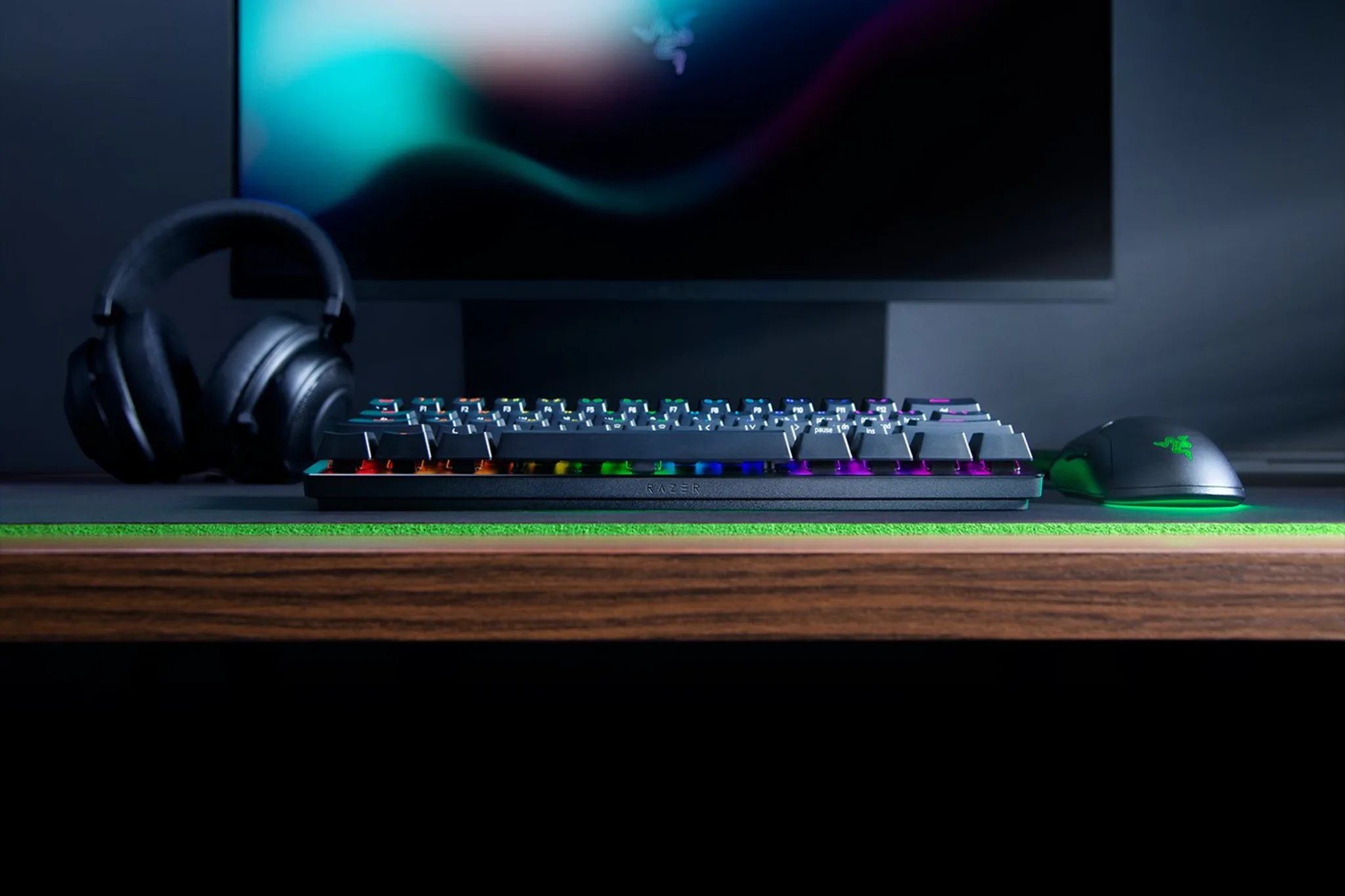 Imagen 2 de Razer Huntsman Mini Black / Clicky Optical Purple Switch / Espanol (RZ03-0339290