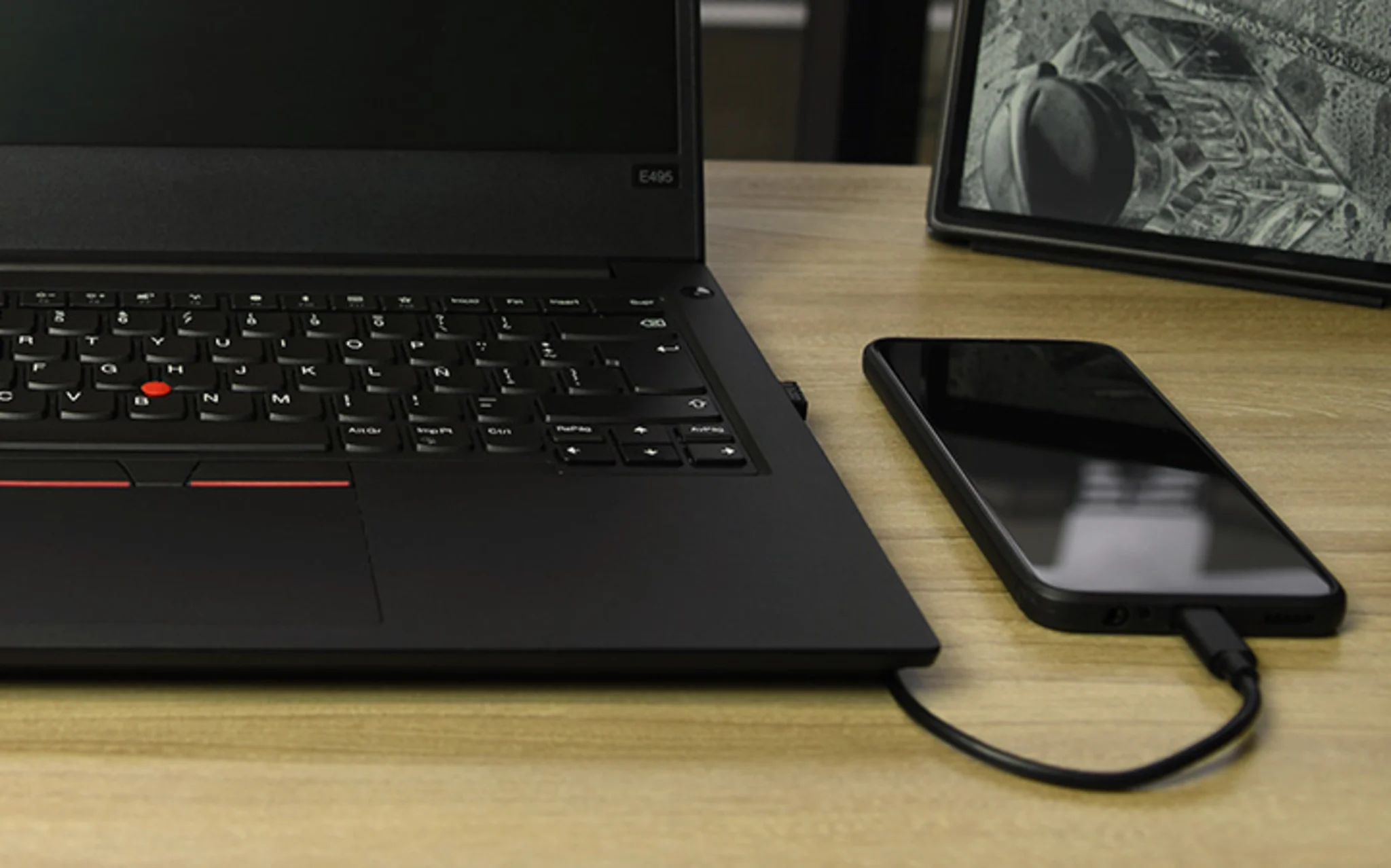 Imagen 4 de Cable USB-C a USB-A v2.0 M/M Longitud 1.8 metros Color Negro - XTech