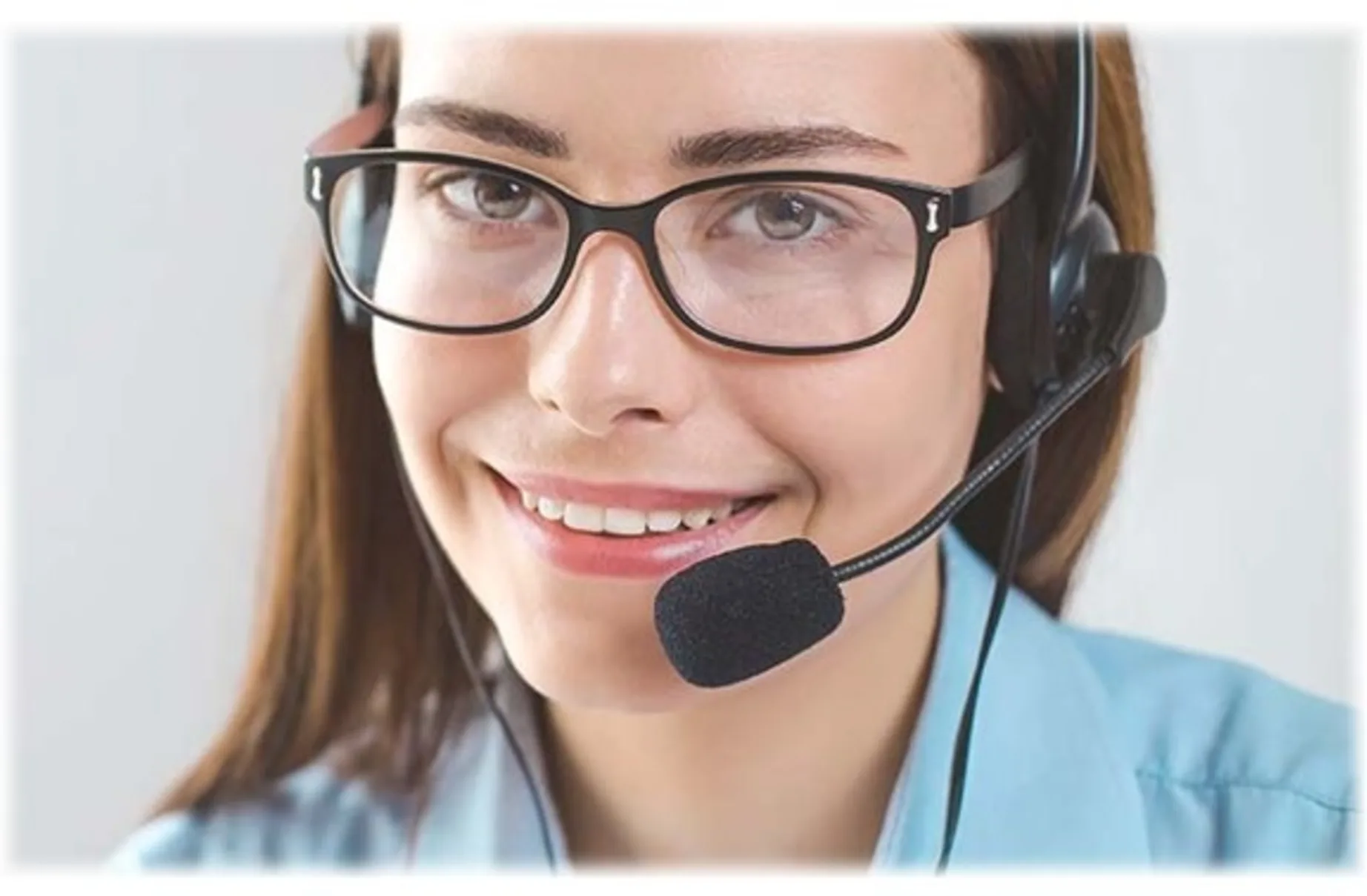 Imagen 2 de Cintillo para videoconferencias Xtech XTH-230 c/mic Cable 1.5m Jack 3.5mm Negro