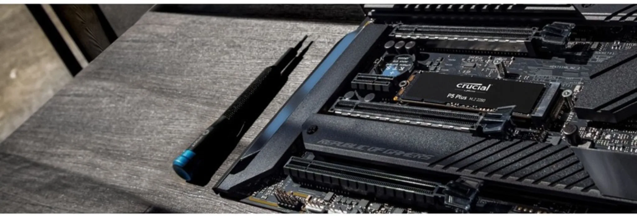 Imagen 8 de Unidad SSD Crucial P5 Plus 1TB M.2 22*80 3D NAND NVMe PCIe Lec6600MBs Esc5000MBs