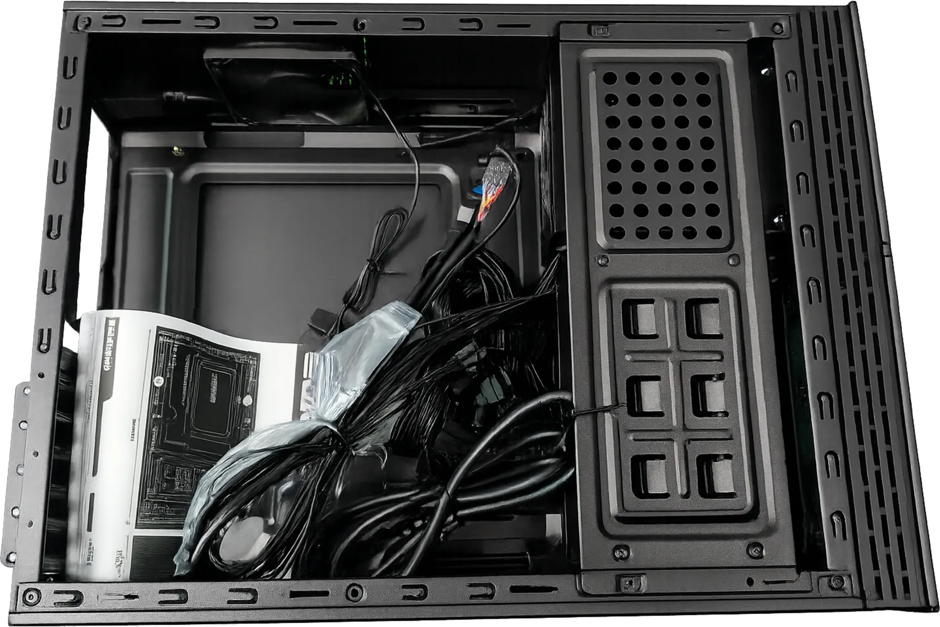 Imagen 3 de Gabinete Slim Esgaming 103, 2*USB2.0 1*USB3.0 Fuente de 750W Color Negro