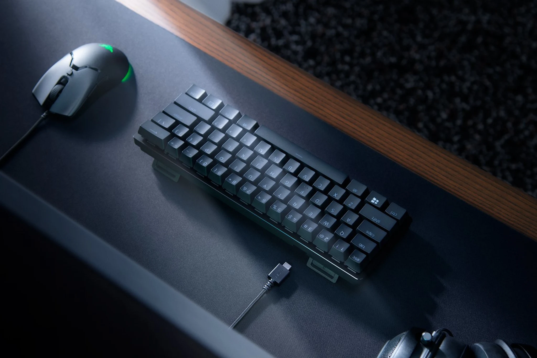 Imagen 3 de Razer Huntsman Mini Black / Clicky Optical Purple Switch / Espanol (RZ03-0339290
