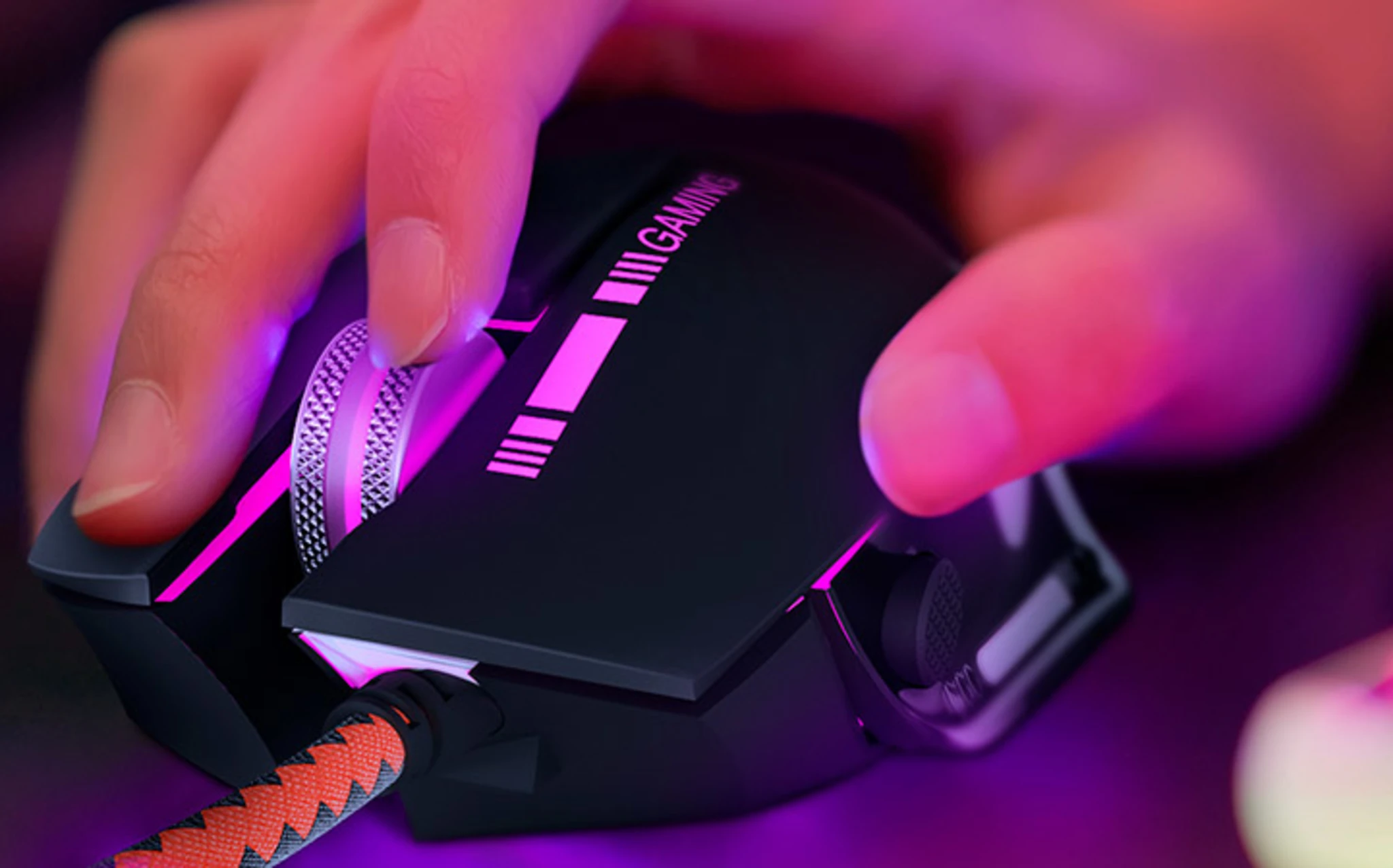 Imagen 2 de Mouse Gamer Xtech 3D 8 Botones Alámbrico USB con Resolución hasta 7200dpi LED 