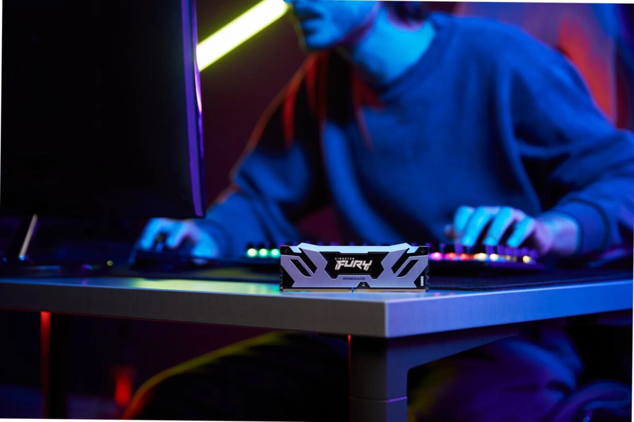 Imagen 14 de Memoria RAM 24GB DDR5 6400MHz DIMM CL32 Non-ECC 1.4v 288p - Fury Renegade RGB