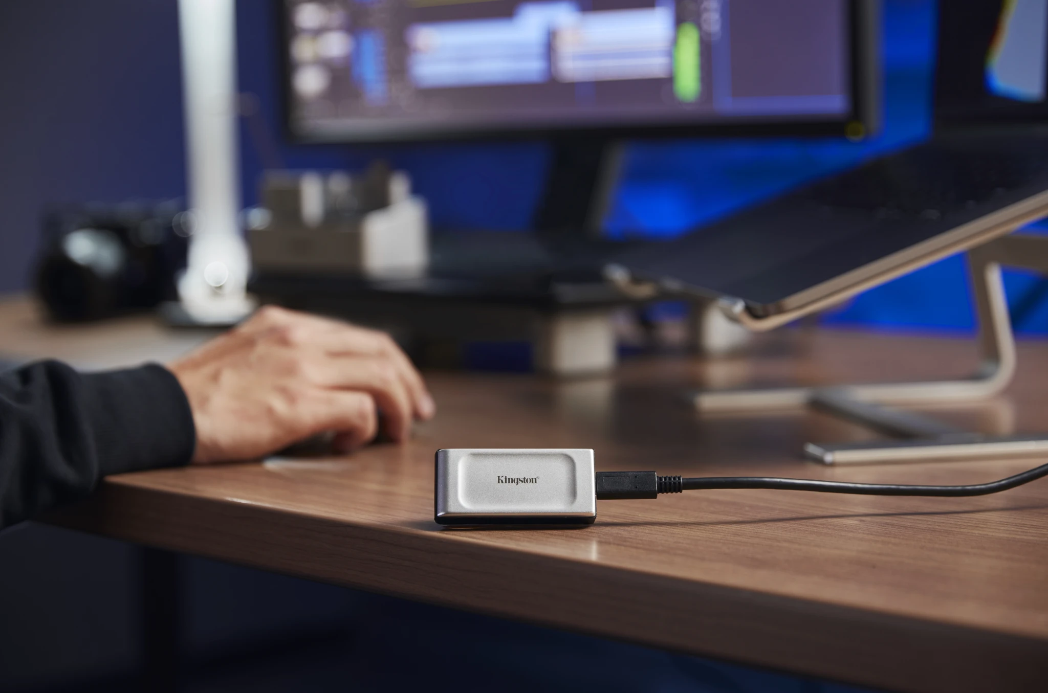 Imagen 7 de Unidad SSD Externo Kingston XS2000 1TB USB-C Lec2000MBs Esc2000MBs Negro/Plata