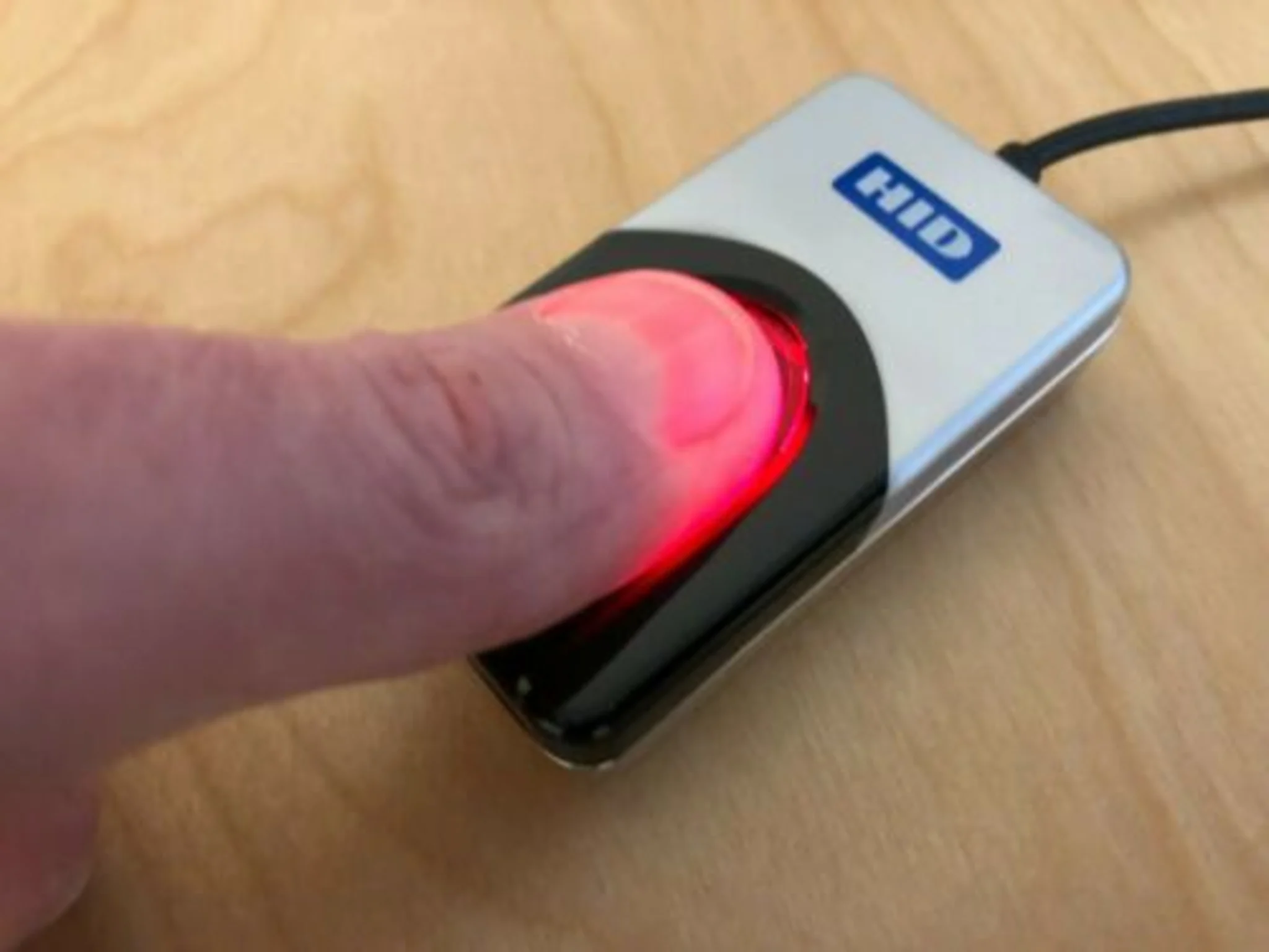 Imagen 1 de Lector de Huellas Dactilares HID UAREU 4500 Interfaz USB 2.0 LED Azul