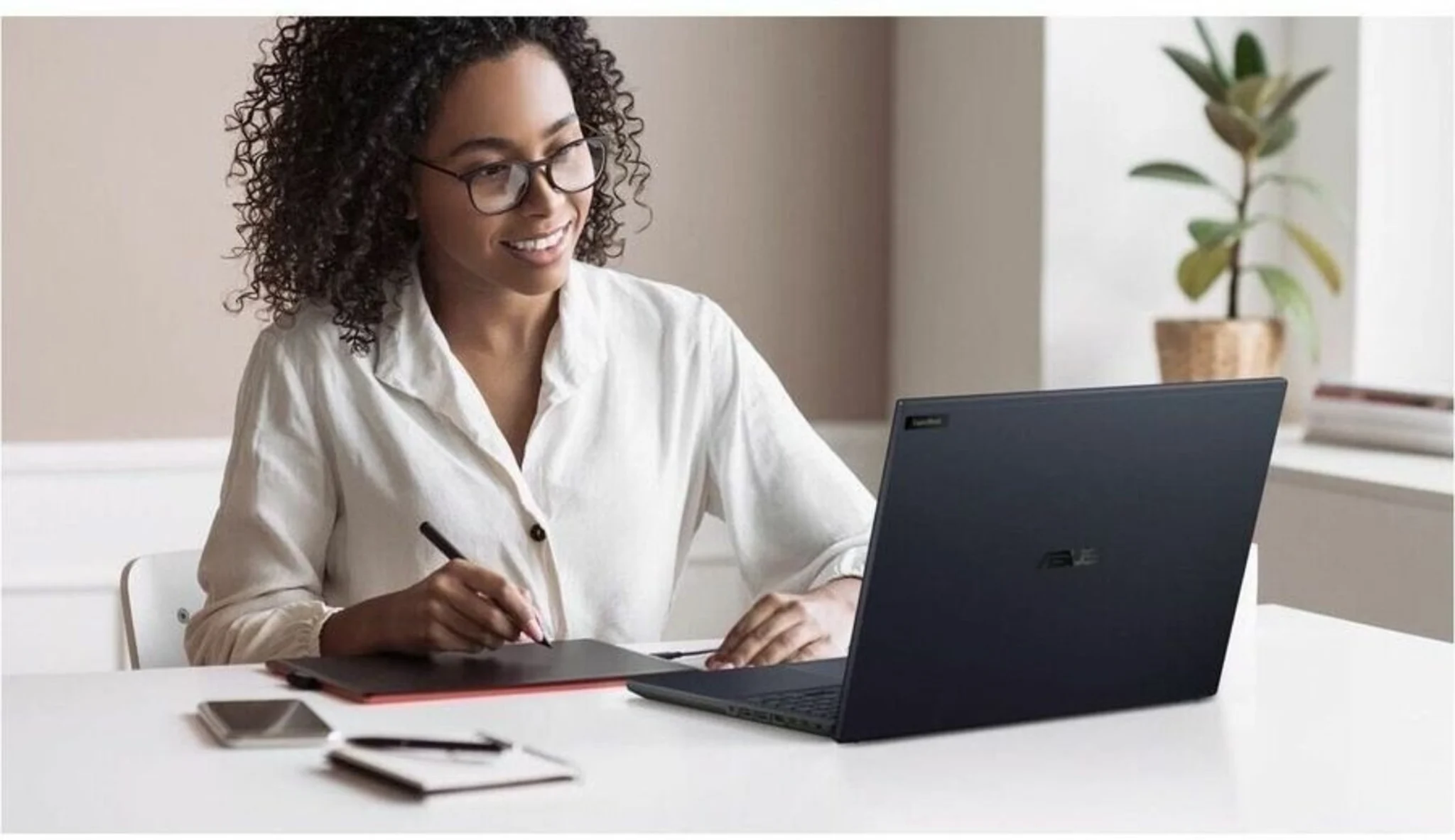 Imagen 7 de Notebook Asus B3404CMA-Q50361X Ultra 5 125H RAM 16GB SSD 512GB 14" W11P