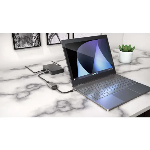 Imagen 2 de Adaptador Targus HyperDrive USB-C a Red Gigabit Ethernet RJ-45 de 2,5 Gbps 