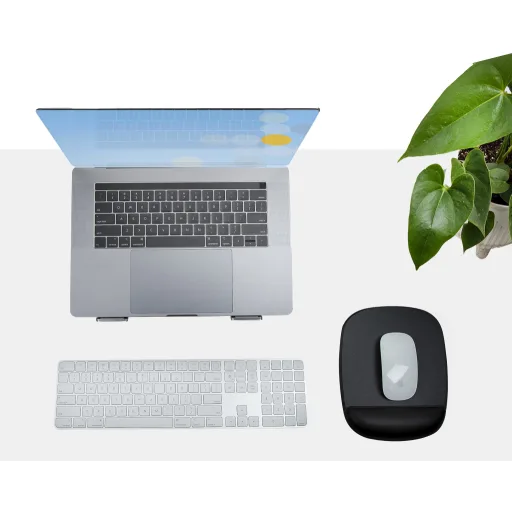 Imagen 5 de Mouse Pad StarTech, Ergonómica Reposamuñecas Gel 17*18*2cm Antideslizante Negro