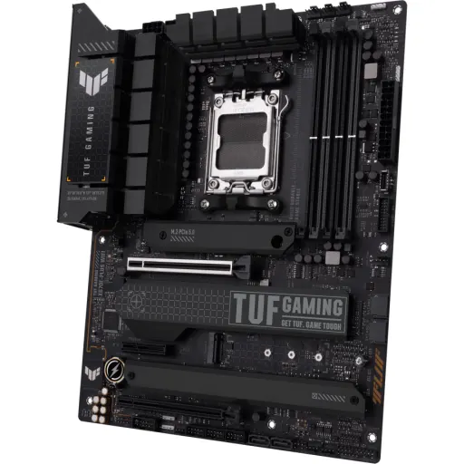 Imagen 7 de Tarjeta Madre Asus TUF GAMING X670E-PLUS WIFI AMD AM5 4*DDR5 4*M.2 DP HDMI USB-C