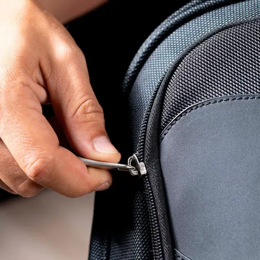 Imagen 6 de Mochila Notebook KlipX KNB-575 hasta 15,6" Tundra/Organizador/Cap:15Kg 