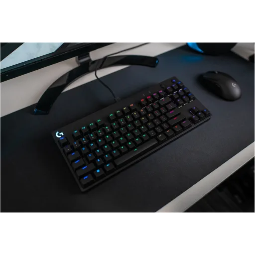Imagen 27 de Teclado Gamer Alámbrico Logitech G Pro RGB Mecánico Switch GX Blue Color Negro
