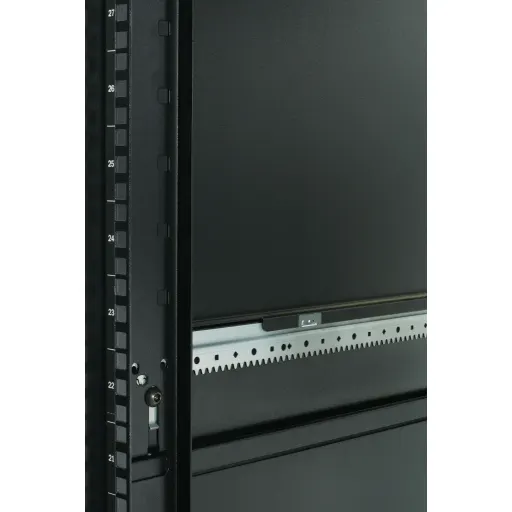 Imagen 16 de Rack de Servidor APC AR3100 NetShelter SX 42U 600mm x 1070mm c/Laterales Negro