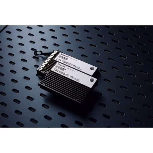 Imagen 6 de Kingston - Internal hard drive - 3.84 TB - Solid state drive - DC3000ME U.2 PCIe 5.0 NVMe TCG